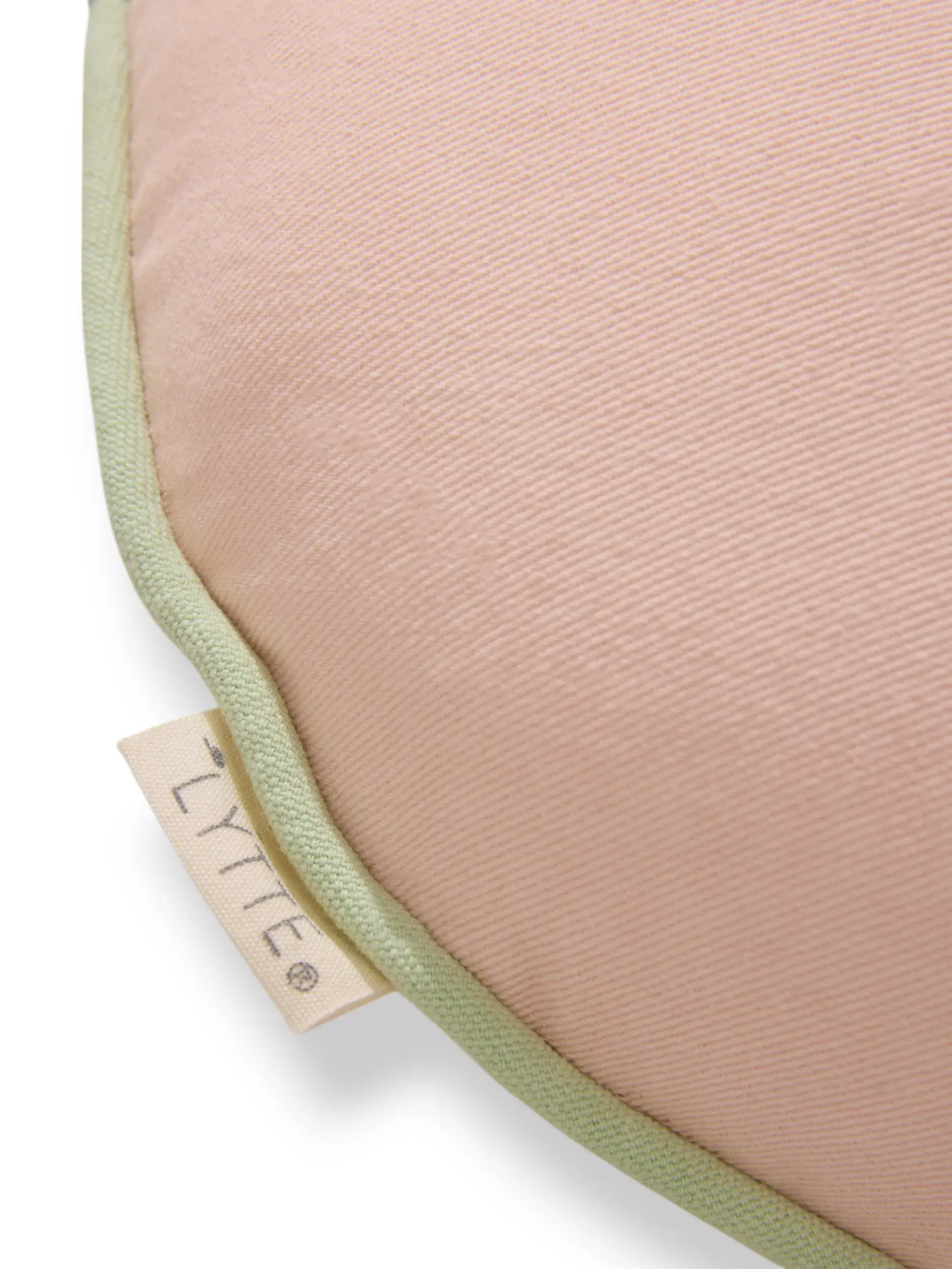 Pude Fleur Rosa im Design Floral aus 100% Bomuld von Lytte