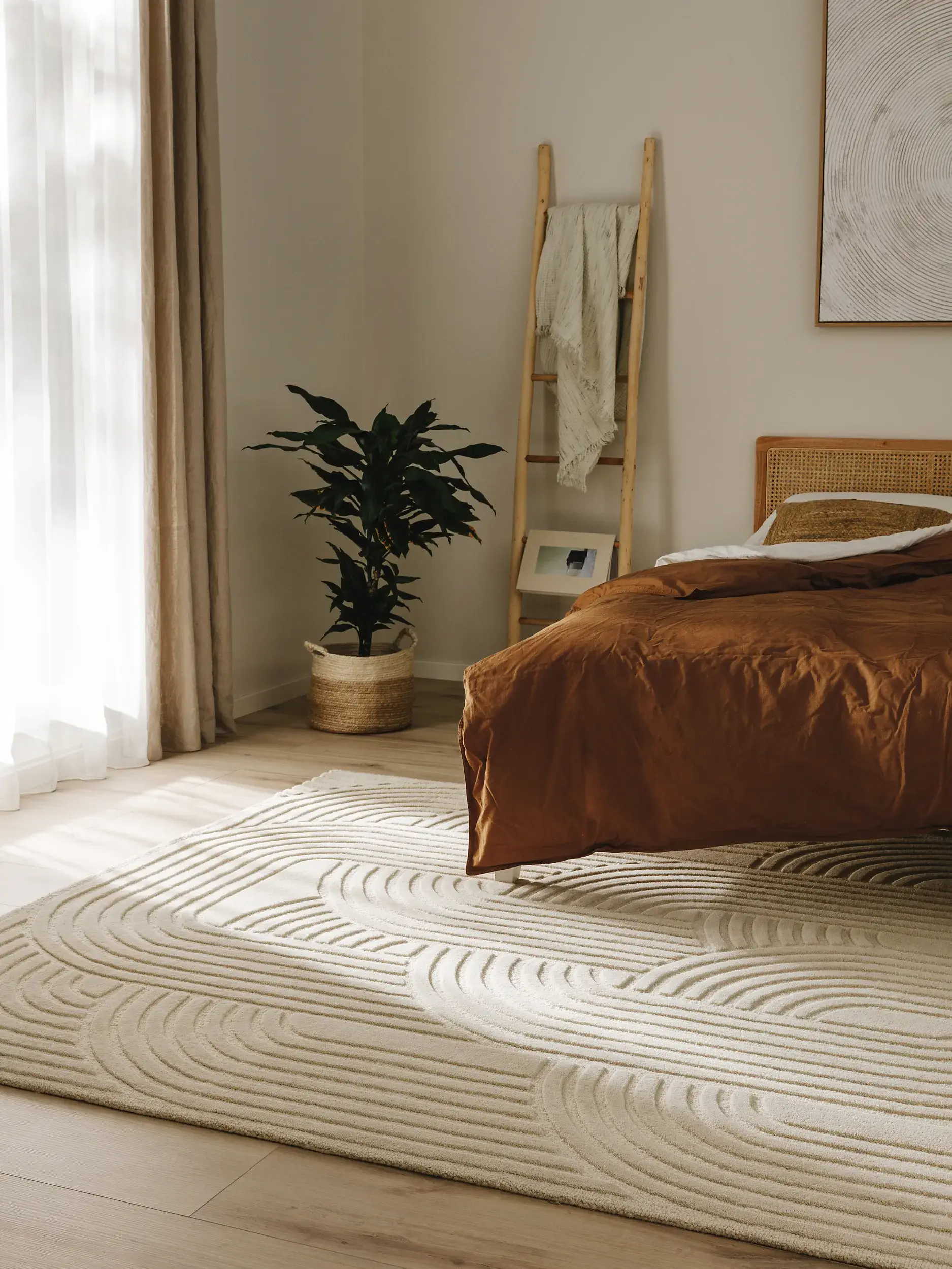 Teppich aus 80% Wolle, 20% Wolle (from New Zealand) in Beige mit 80% Wolle, 20% Wolle (from New Zealand) hohem Flor von benuta Pure