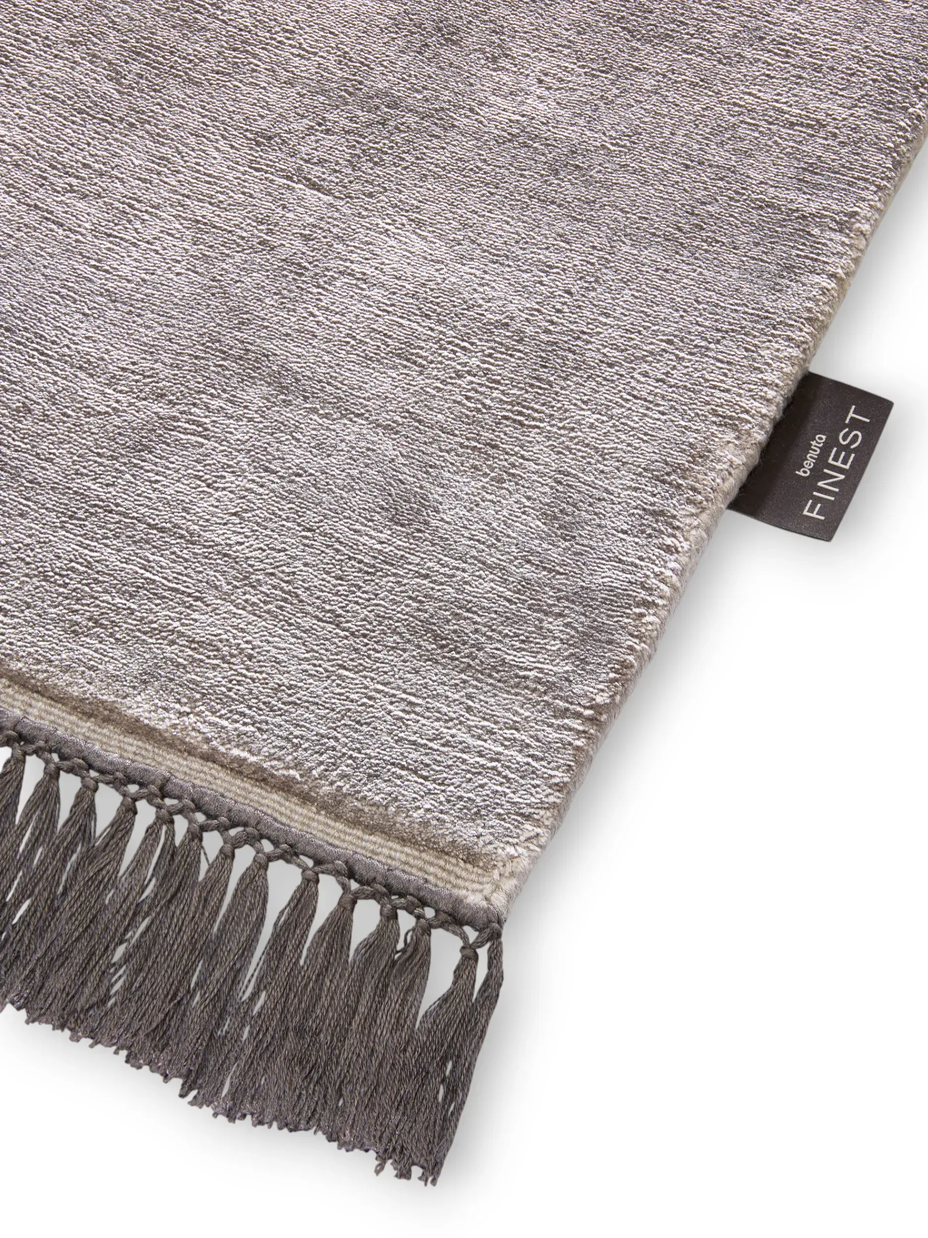 Rug Rubin made of 100% Viscose in  by benuta Finest