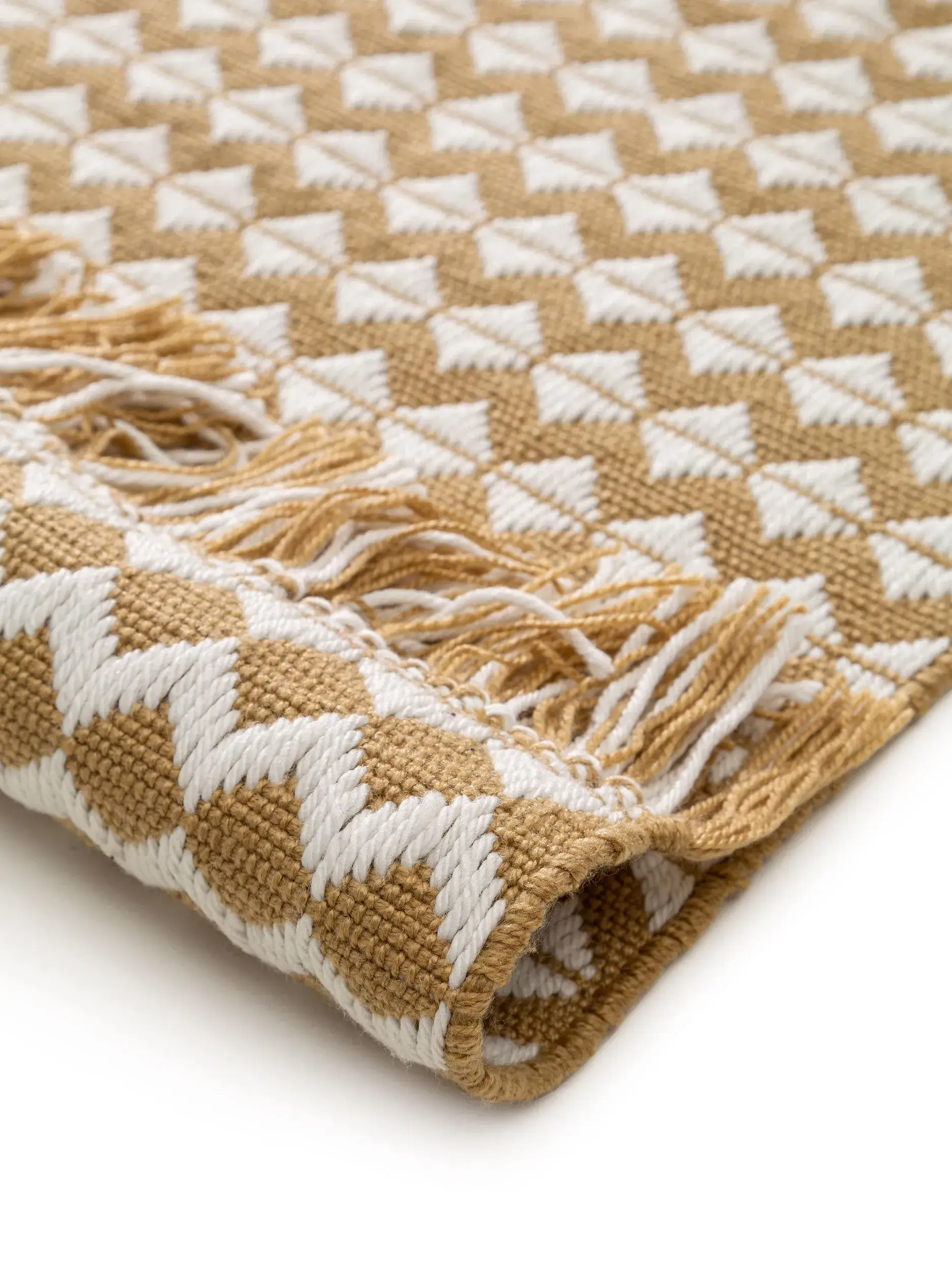 Matto 100% Polyester (recyceltes PET)a värissä Gelb 100% Polyester (recyceltes PET) korkealla nukalla merkiltä benuta Pure