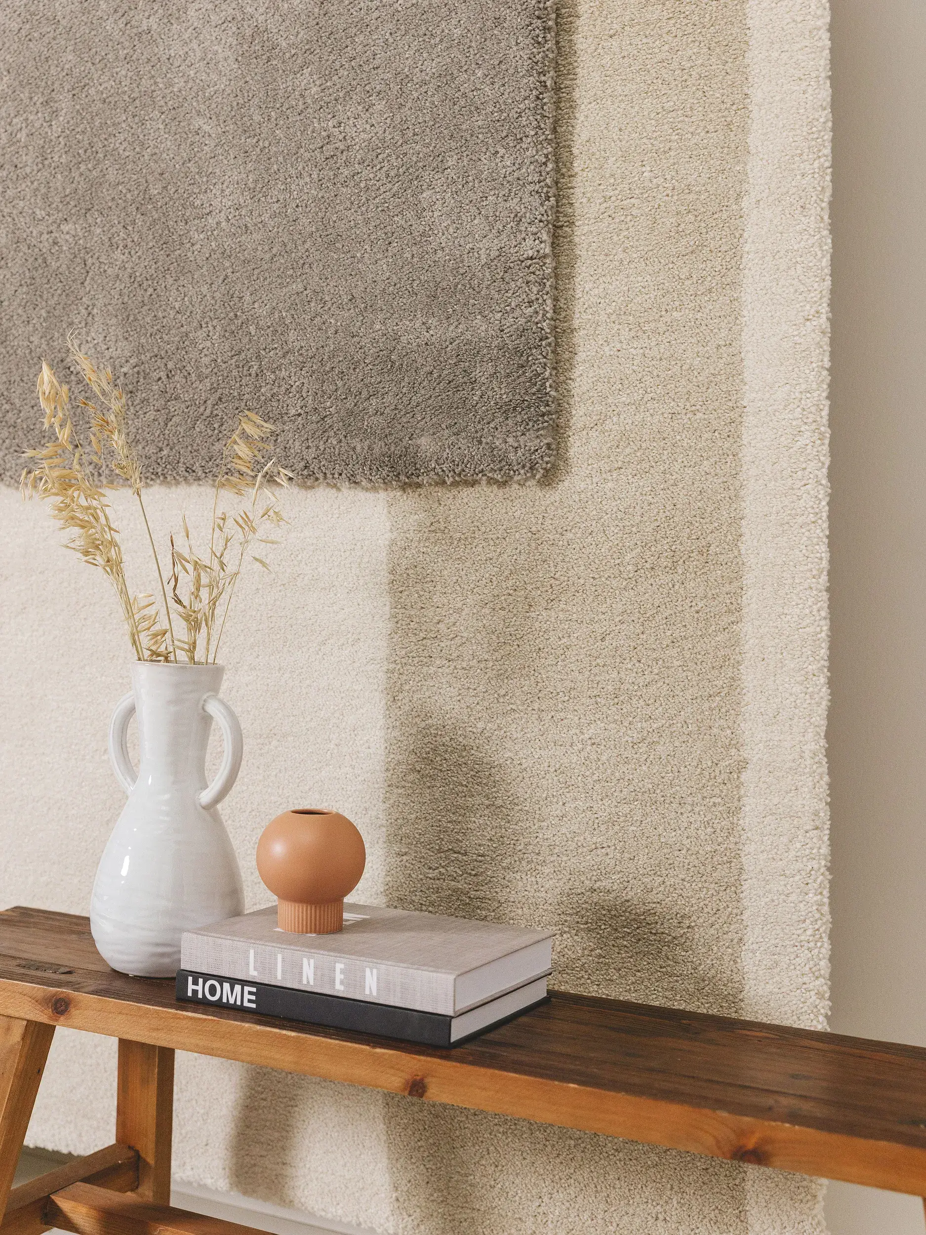 Teppe av 100% Polypropylen i Beige med 100% Polypropylen høy lugg fra benuta Nest