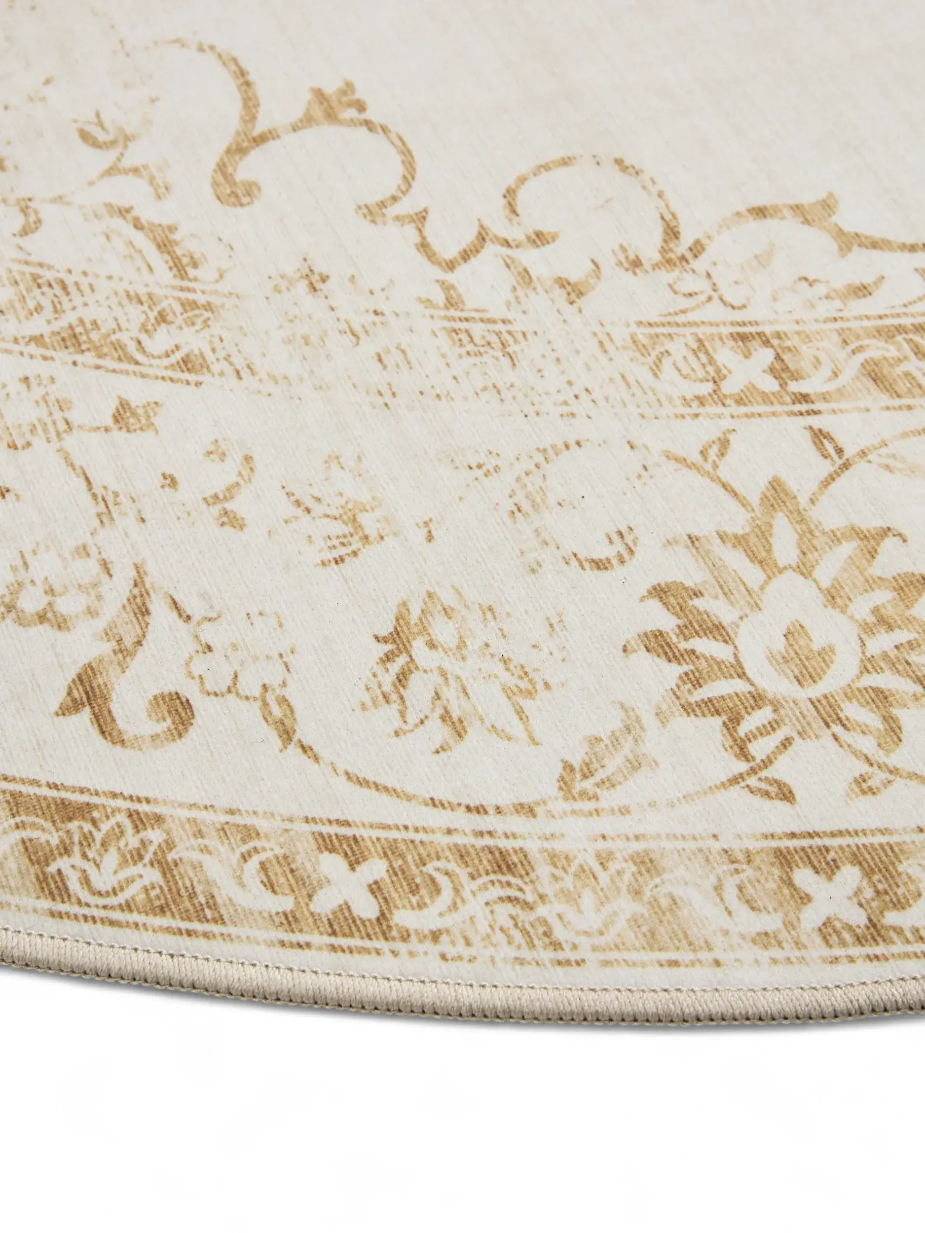Rug made of 100% Polyester in Beige with a 100% Polyester high pile by benuta Basic