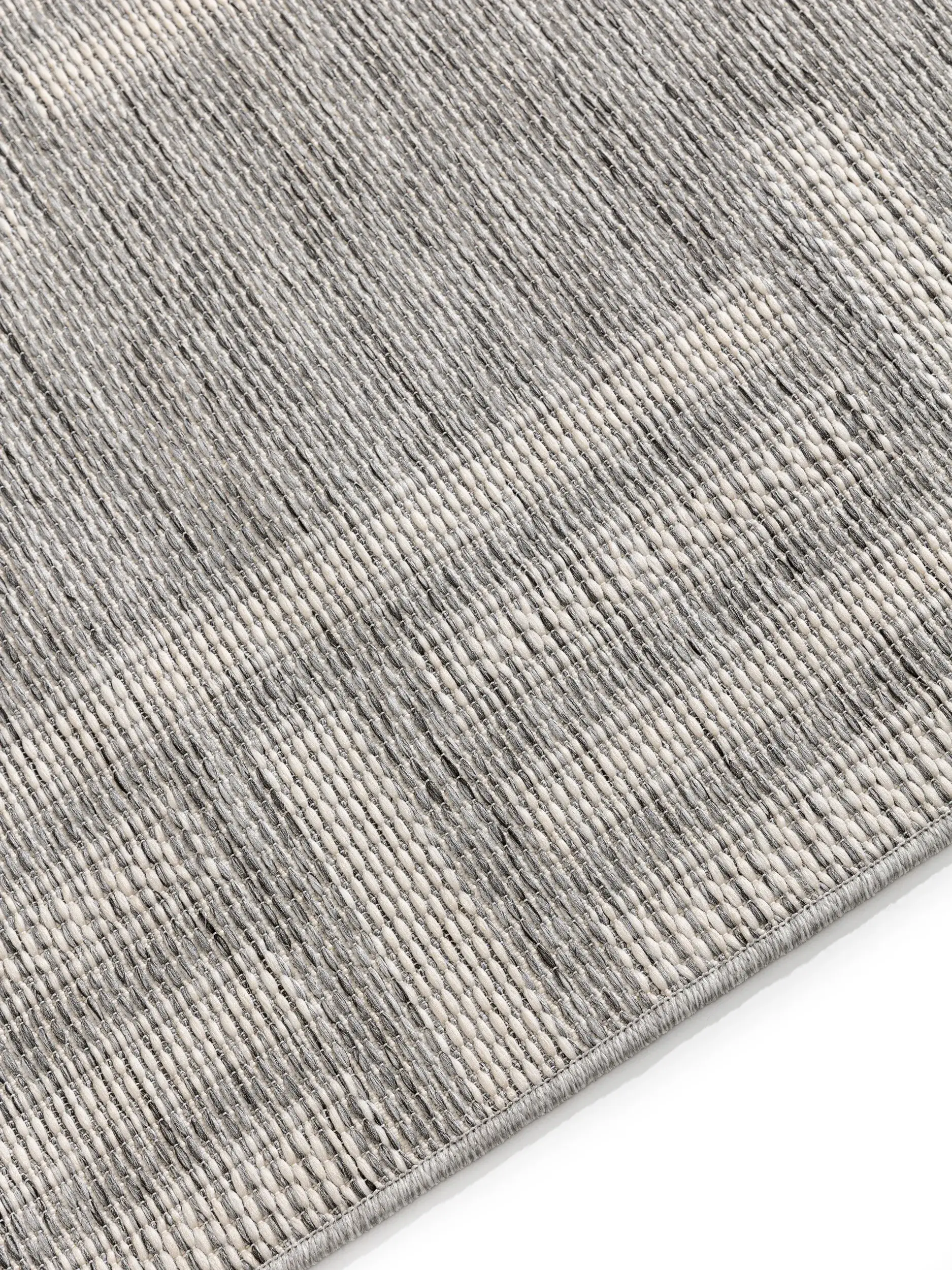 Rug made of 100% Polypropylen in Grey with a 100% Polypropylen high pile by benuta Nest
