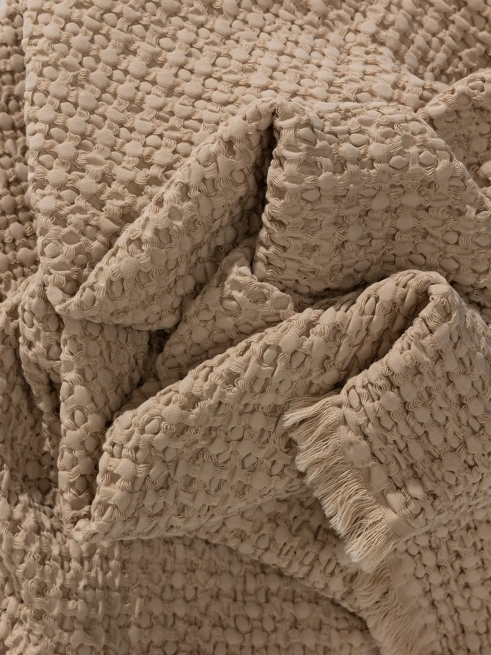 Baumwolldecke Cloe Beige im Design  aus  von benuta