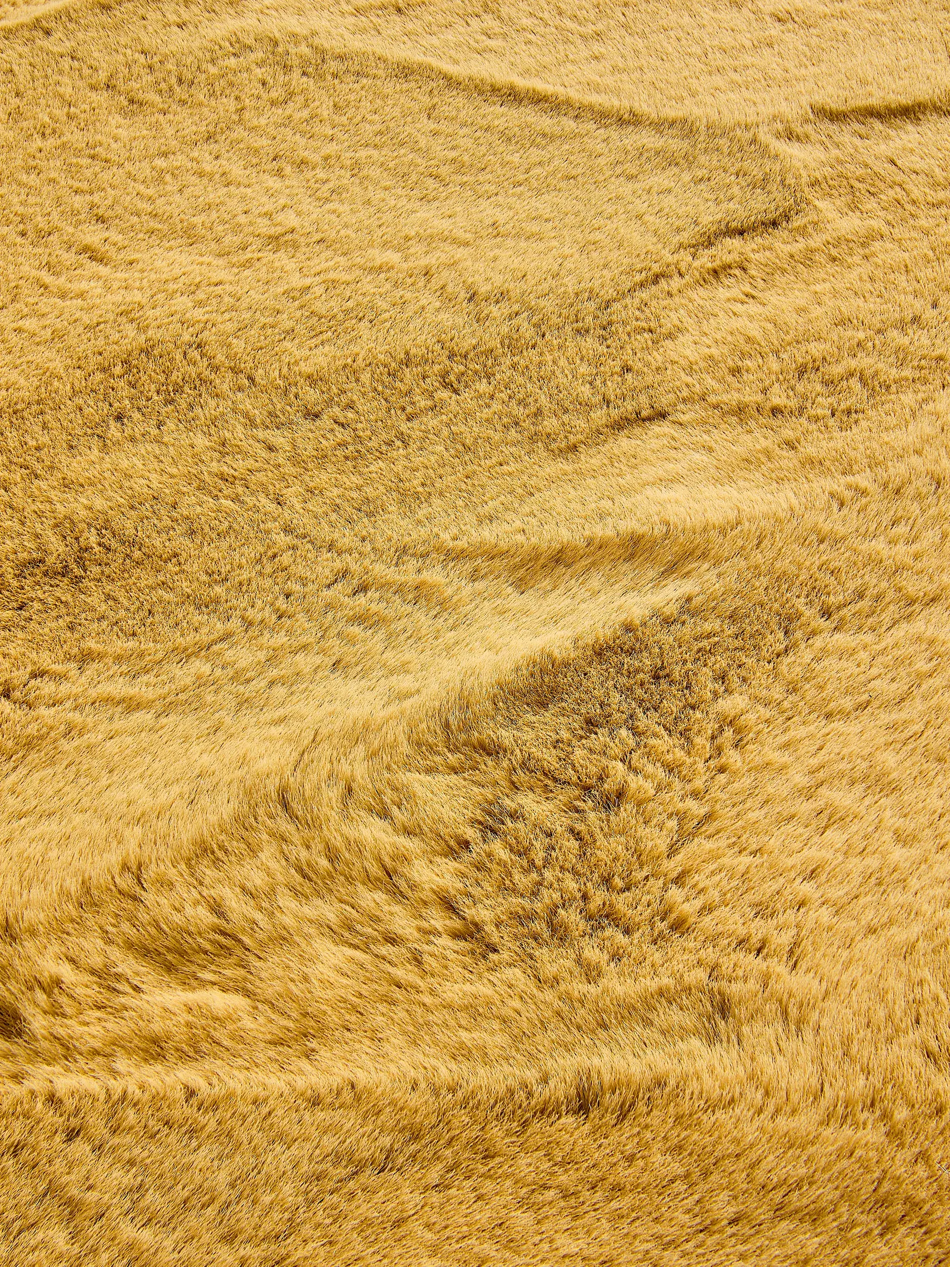 Rug Dave made of 100% Polyester in Yellow by benuta Nest