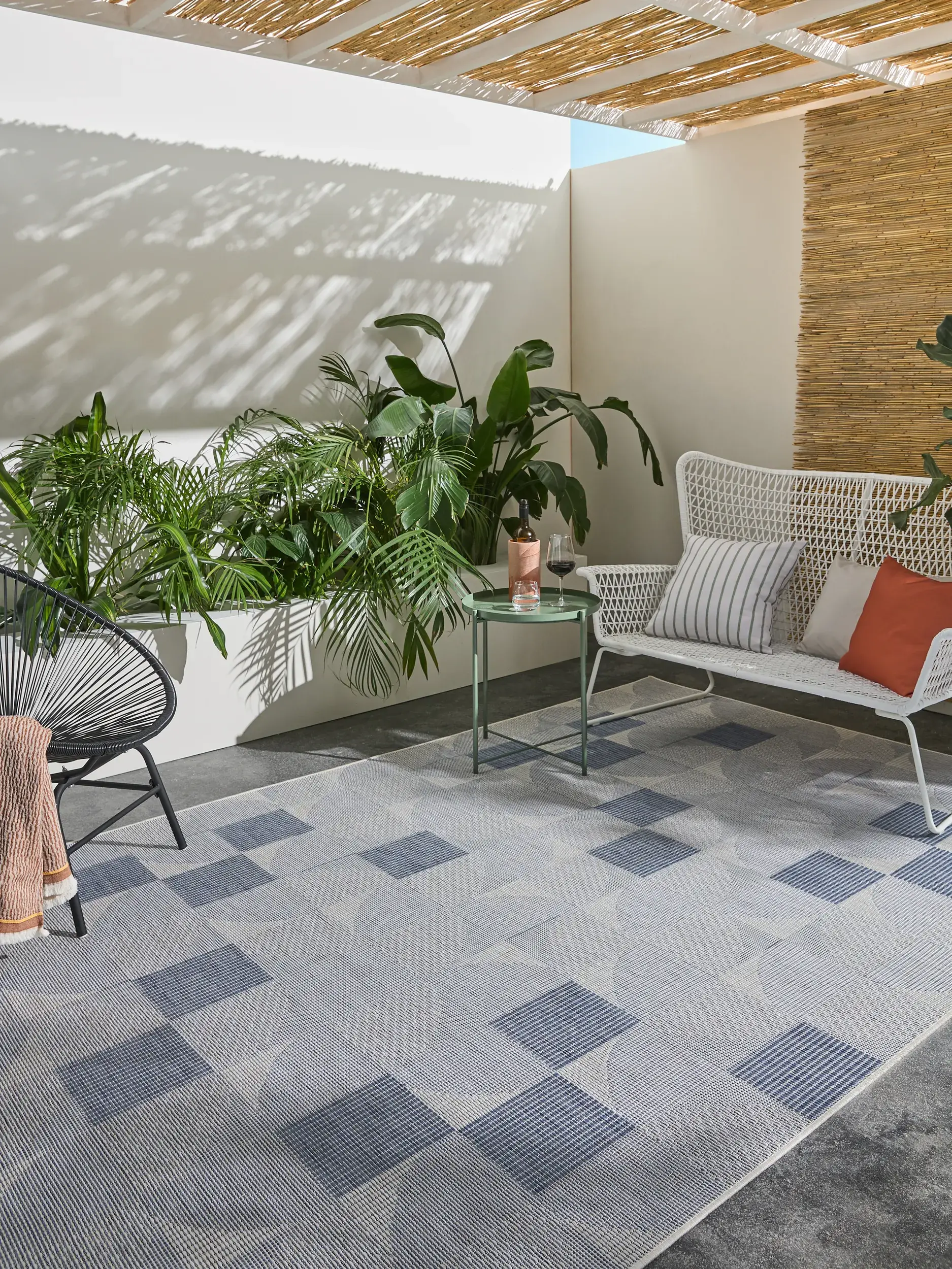 Teppich aus 100% Polypropylen in Blau mit 100% Polypropylen hohem Flor von benuta Nest