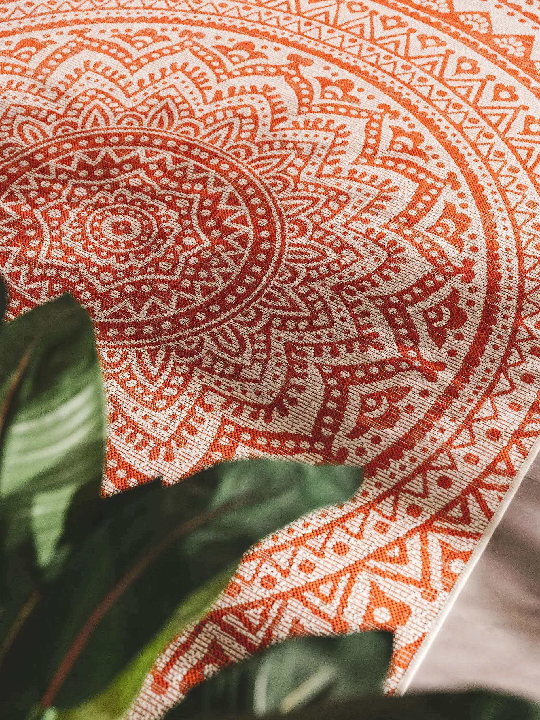 Rug made of 100% Polypropylen in Orange with a 100% Polypropylen high pile by benuta Nest