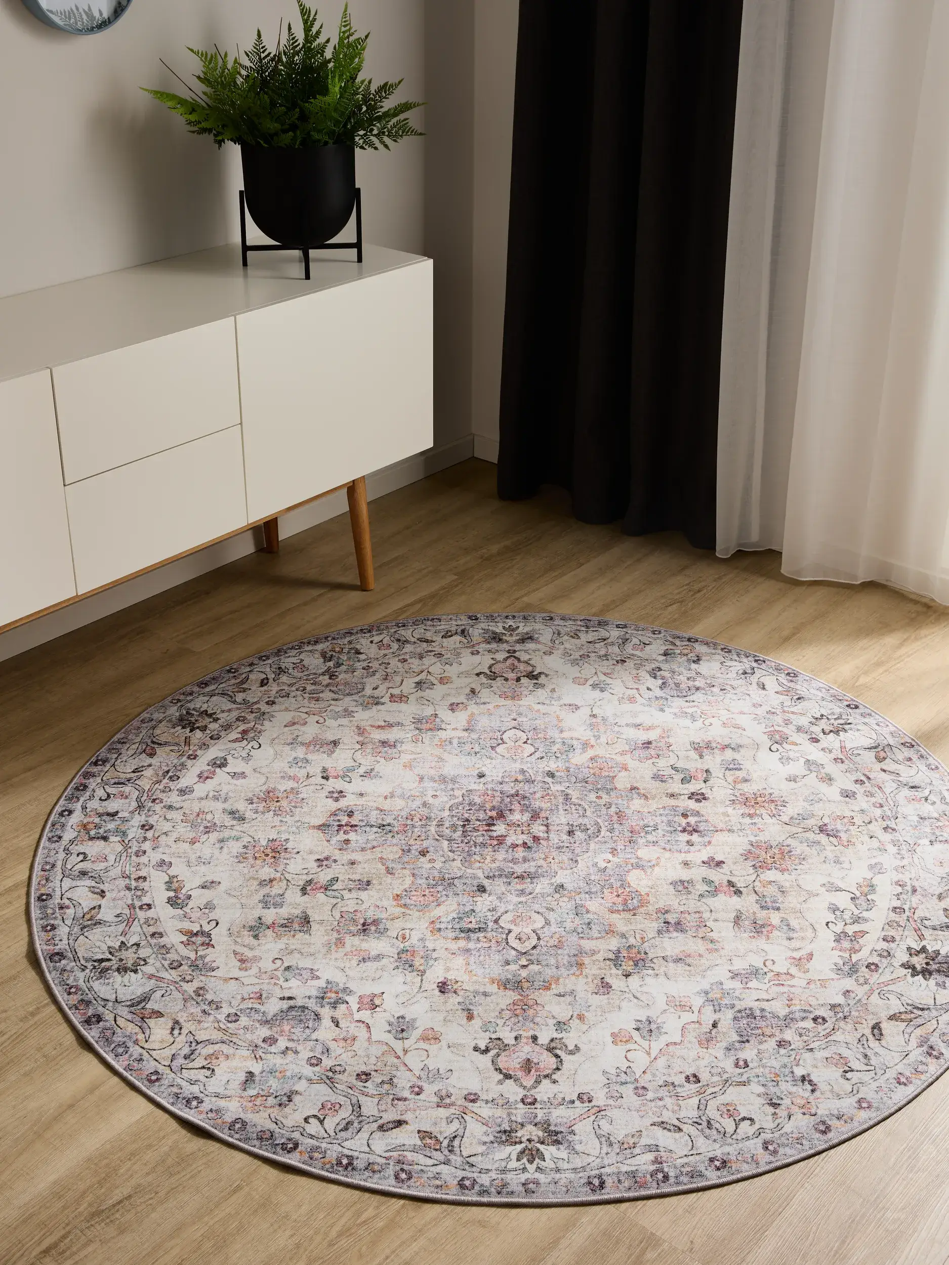 Rug made of 100% Polyester in Multicolour with a 100% Polyester high pile by benuta Basic