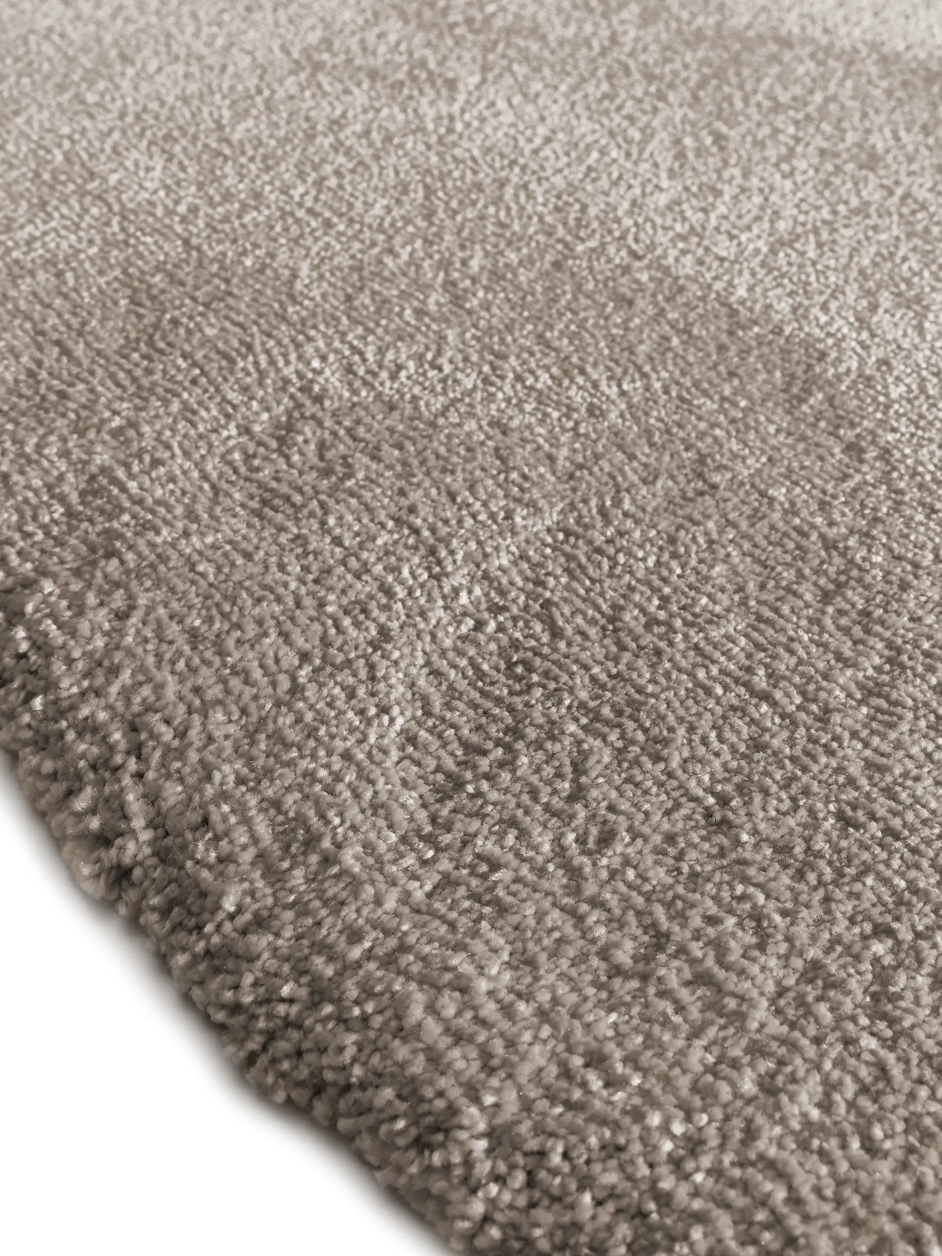 Rug made of 100% Polypropylen in Beige with a 100% Polypropylen high pile by benuta Nest