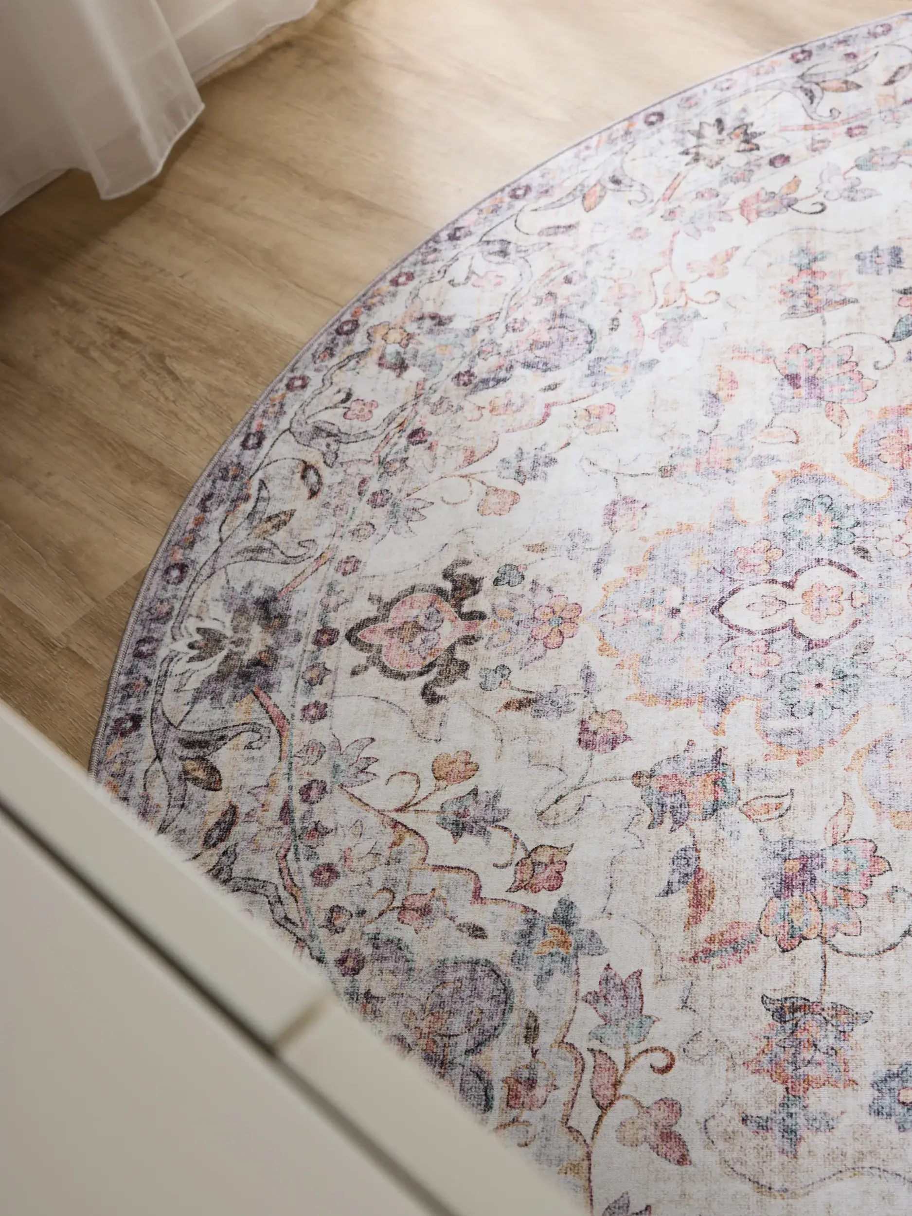 Rug made of 100% Polyester in Multicolour with a 100% Polyester high pile by benuta Basic