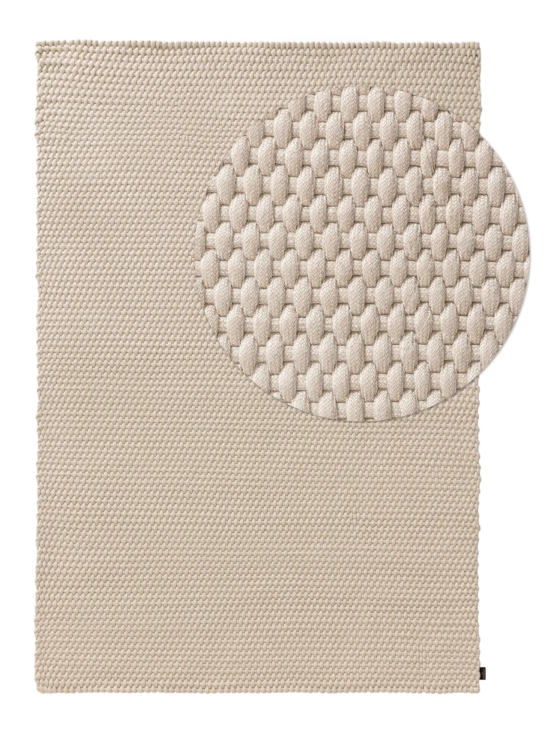 Matto 100% Polyester (recyceltes PET)a värissä Beige 100% Polyester (recyceltes PET) korkealla nukalla merkiltä benuta Finest