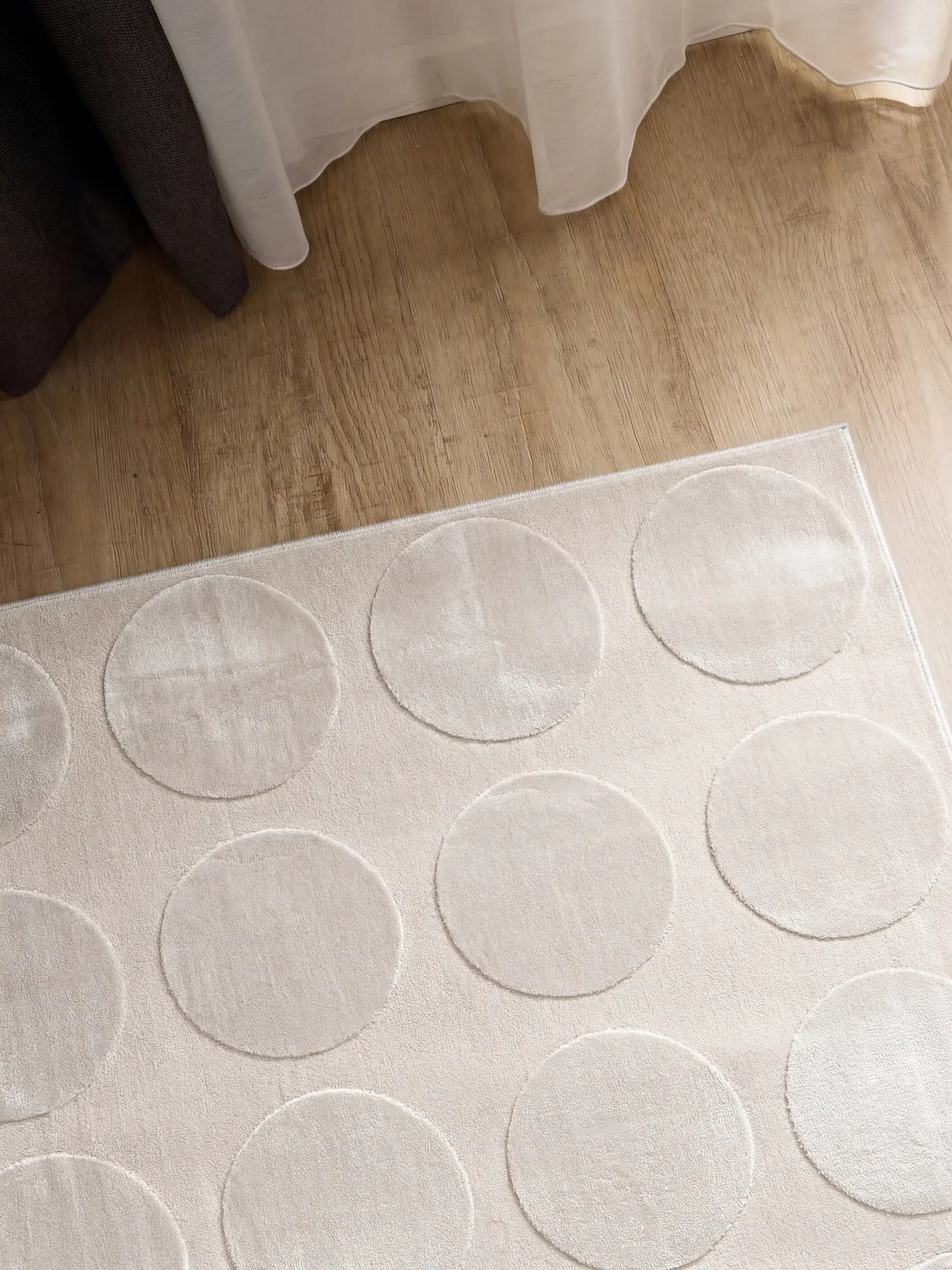 Teppich Claire aus 60% Polyester, 40% Polypropylen in  von benuta Basic