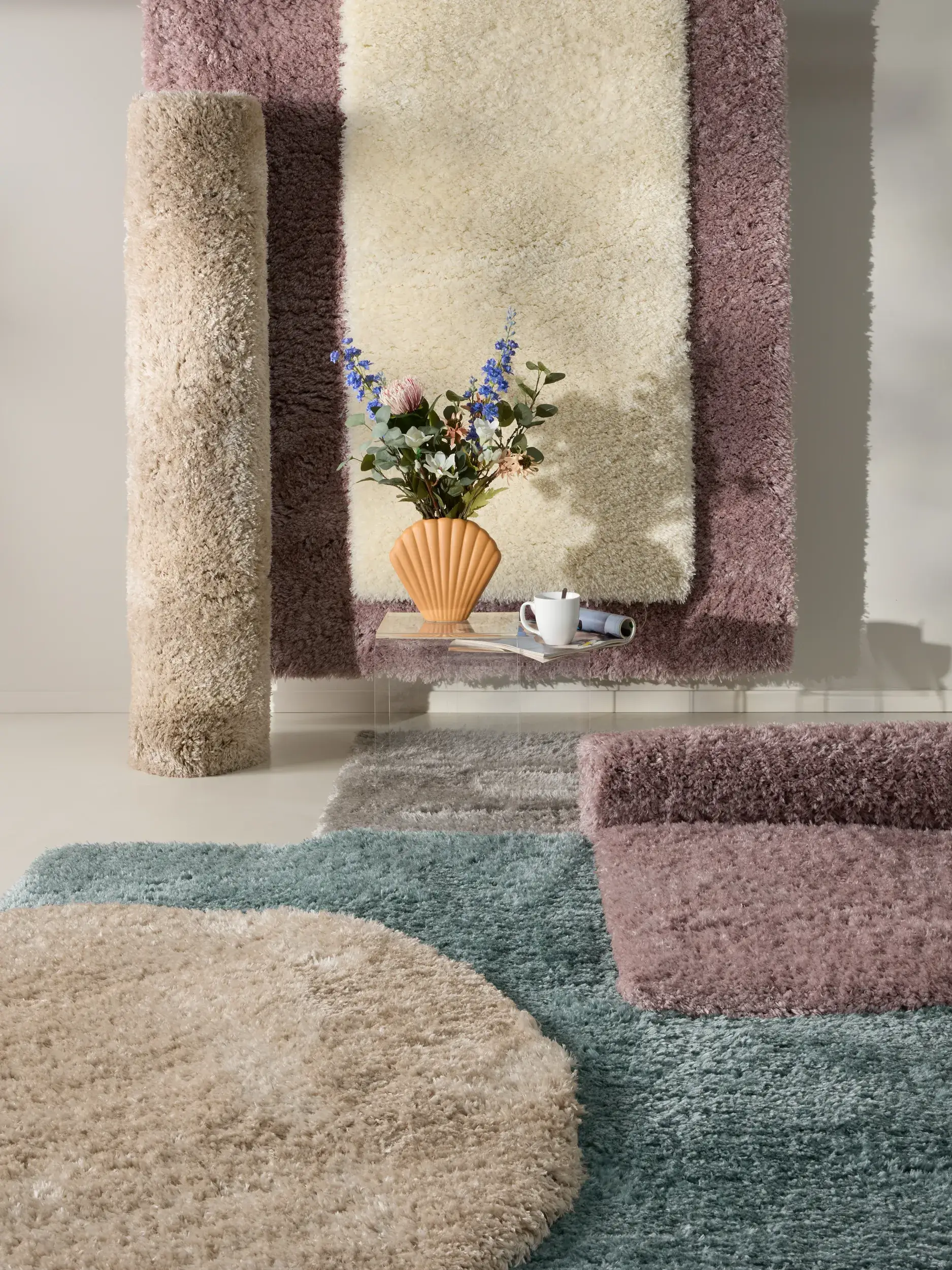 Teppich aus 100% Polyester in Grau mit 100% Polyester hohem Flor von benuta Pop