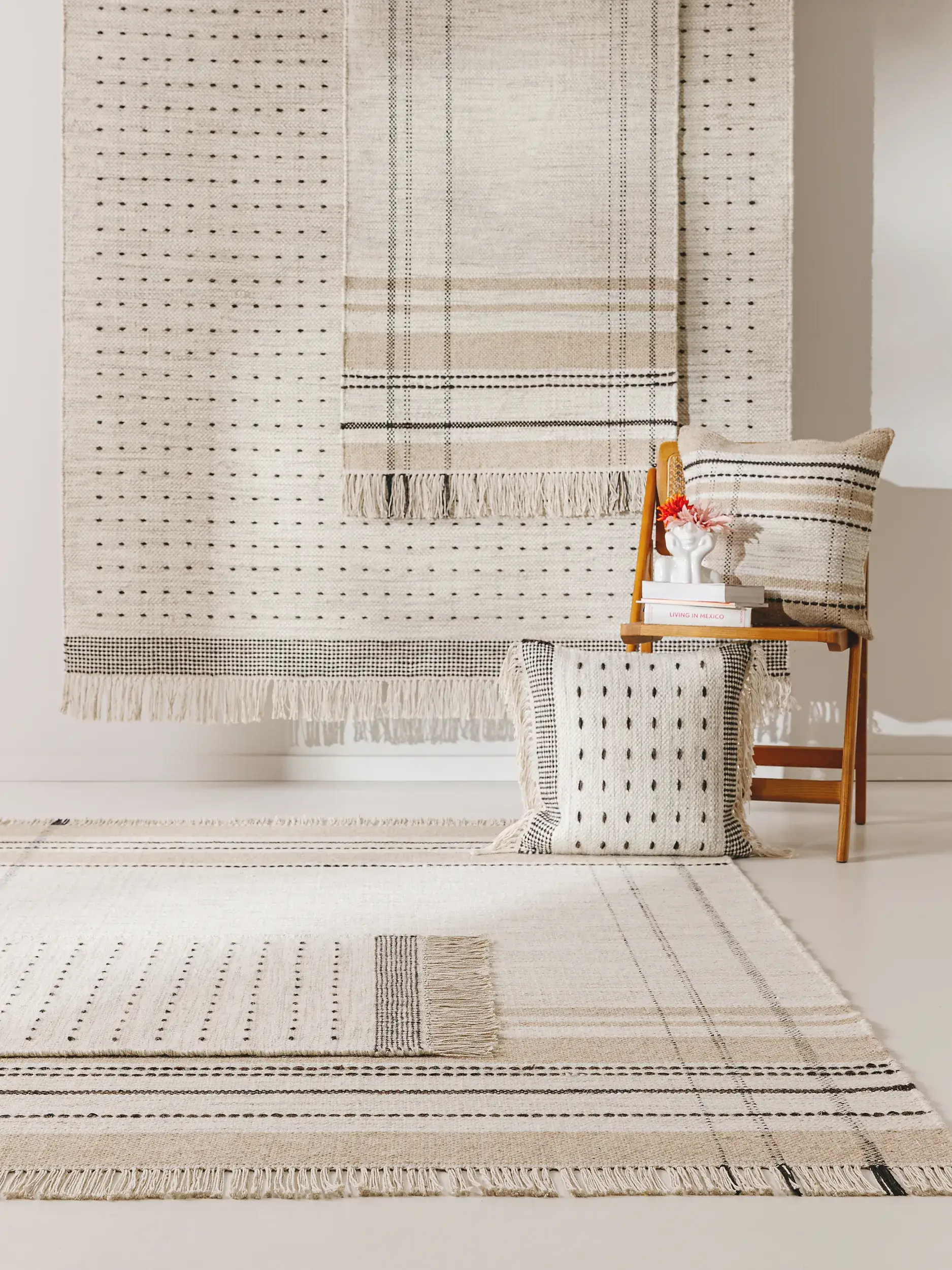 Kissenbezug Bahati Beige im Design Streifen aus 70% Wolle, 30% Baumwolle von benuta Pop