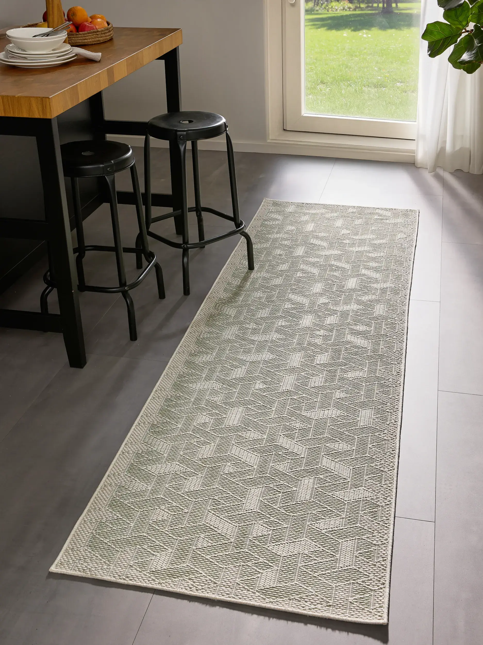 Rug Bronco made of 100% Polypropylen in  by benuta Nest