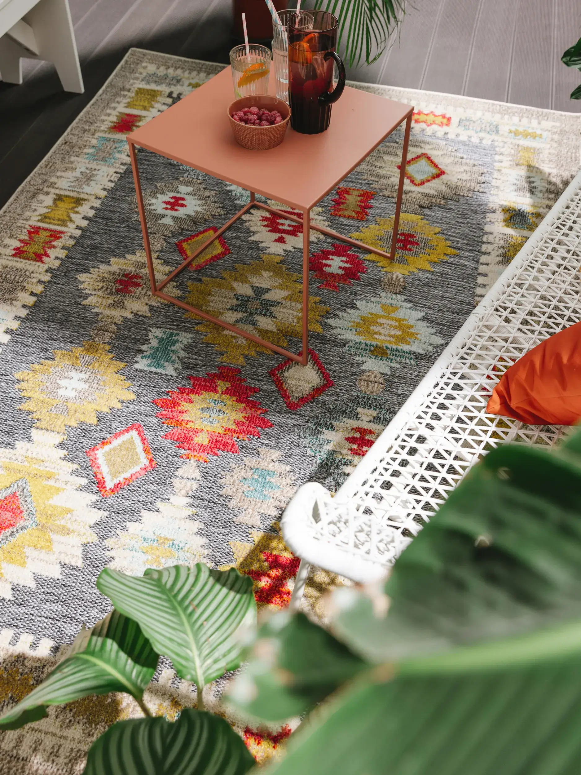 Rug made of 100% Polypropylen in Multicolour with a 100% Polypropylen high pile by benuta Nest