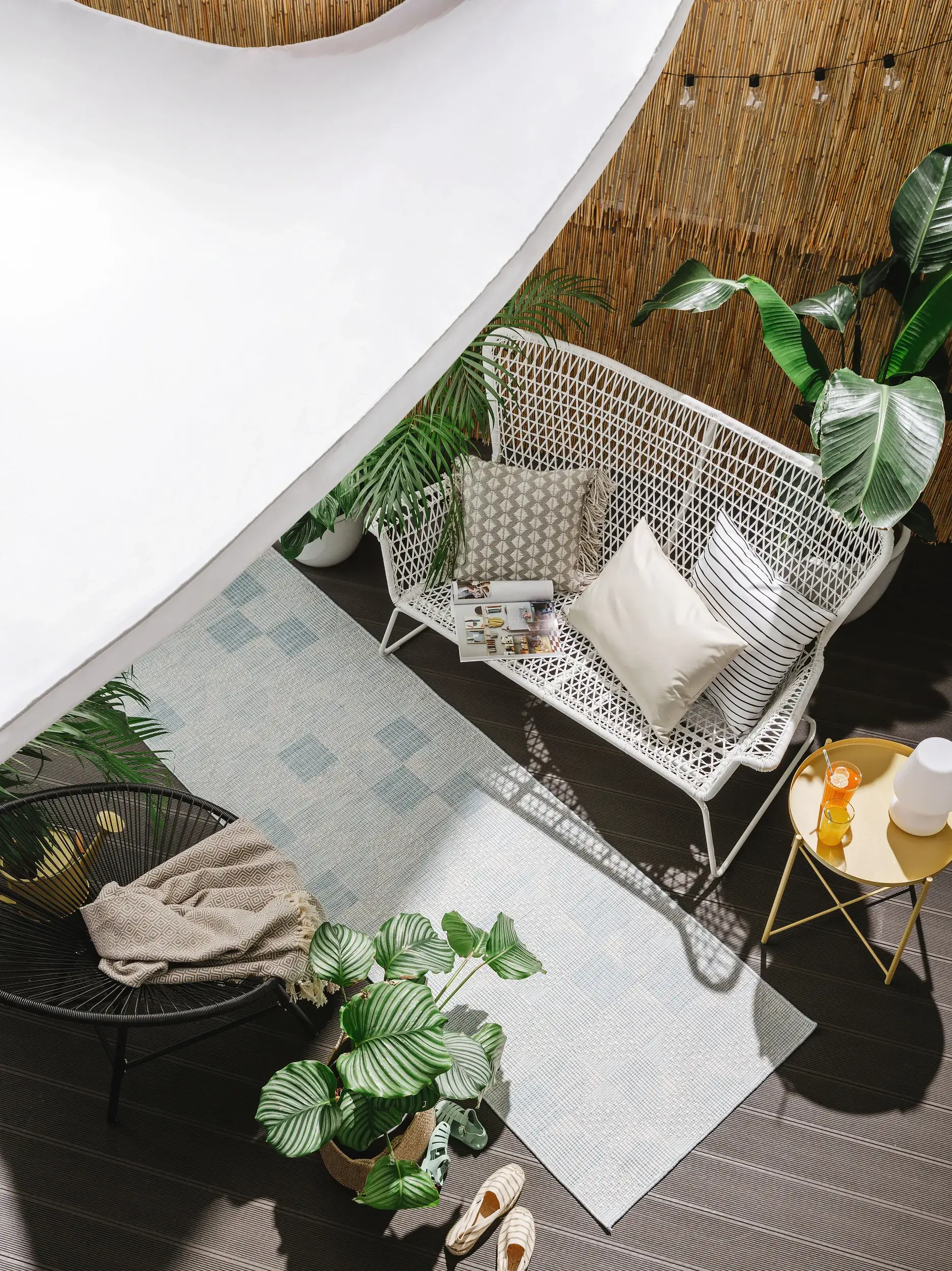 Rug made of 100% Polypropylen in Blue with a 100% Polypropylen high pile by benuta Nest