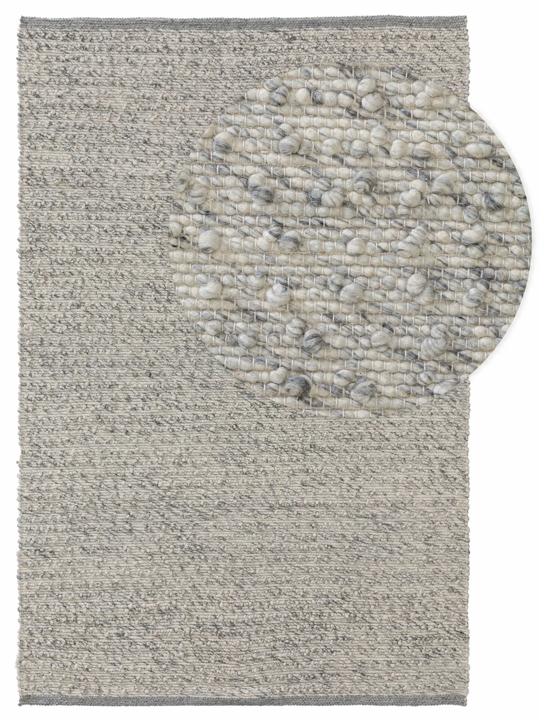 Rug made of 40% Wolle, 30% Baumwolle, 20% Polyester, 10% Viskose in Grau with a 40% Wolle, 30% Baumwolle, 20% Polyester, 10% Viskose high pile by benuta Pure