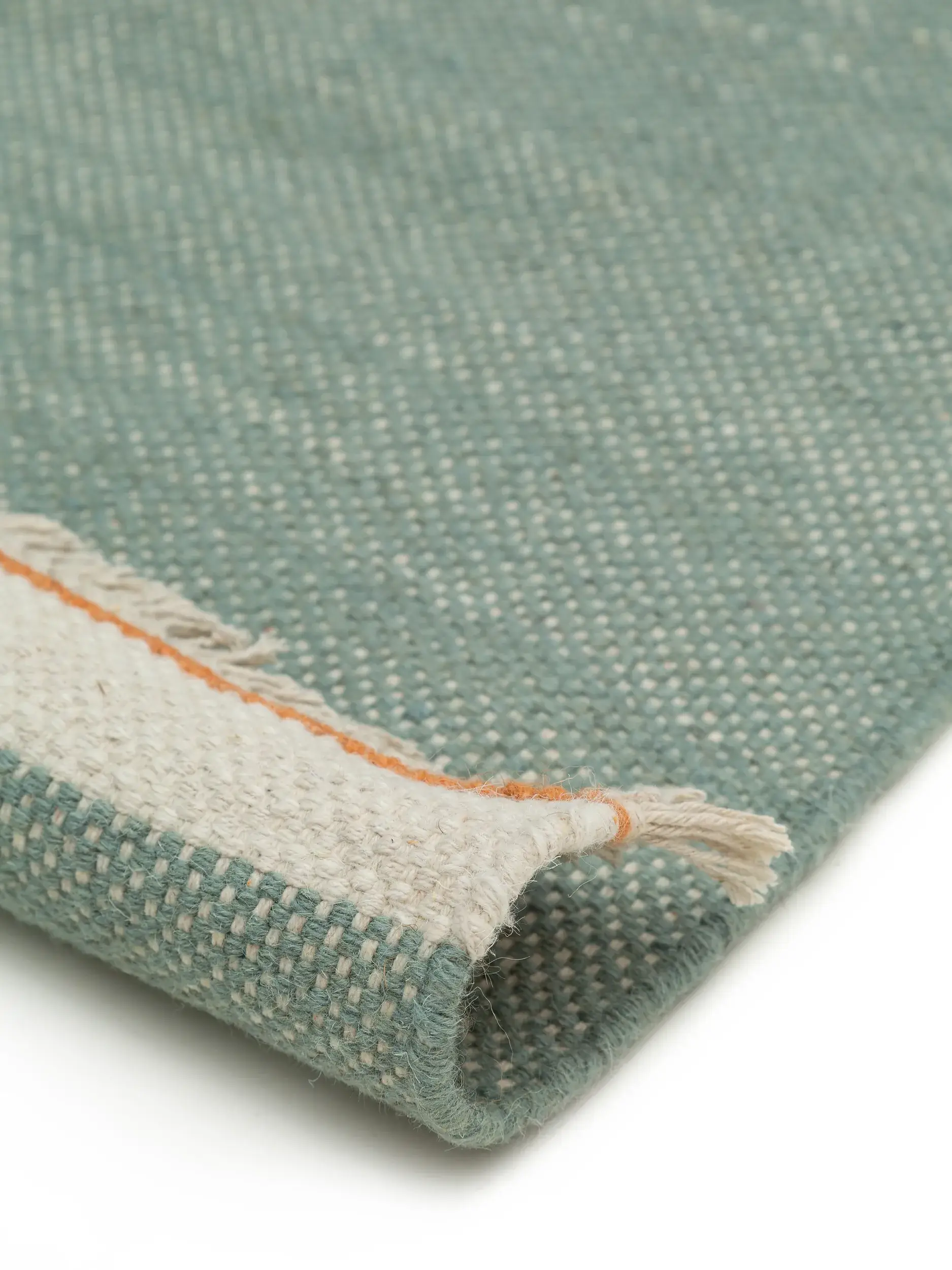 Rug made of 60% Wolle, 40% Baumwolle in Grün with a 60% Wolle, 40% Baumwolle high pile by benuta Pop