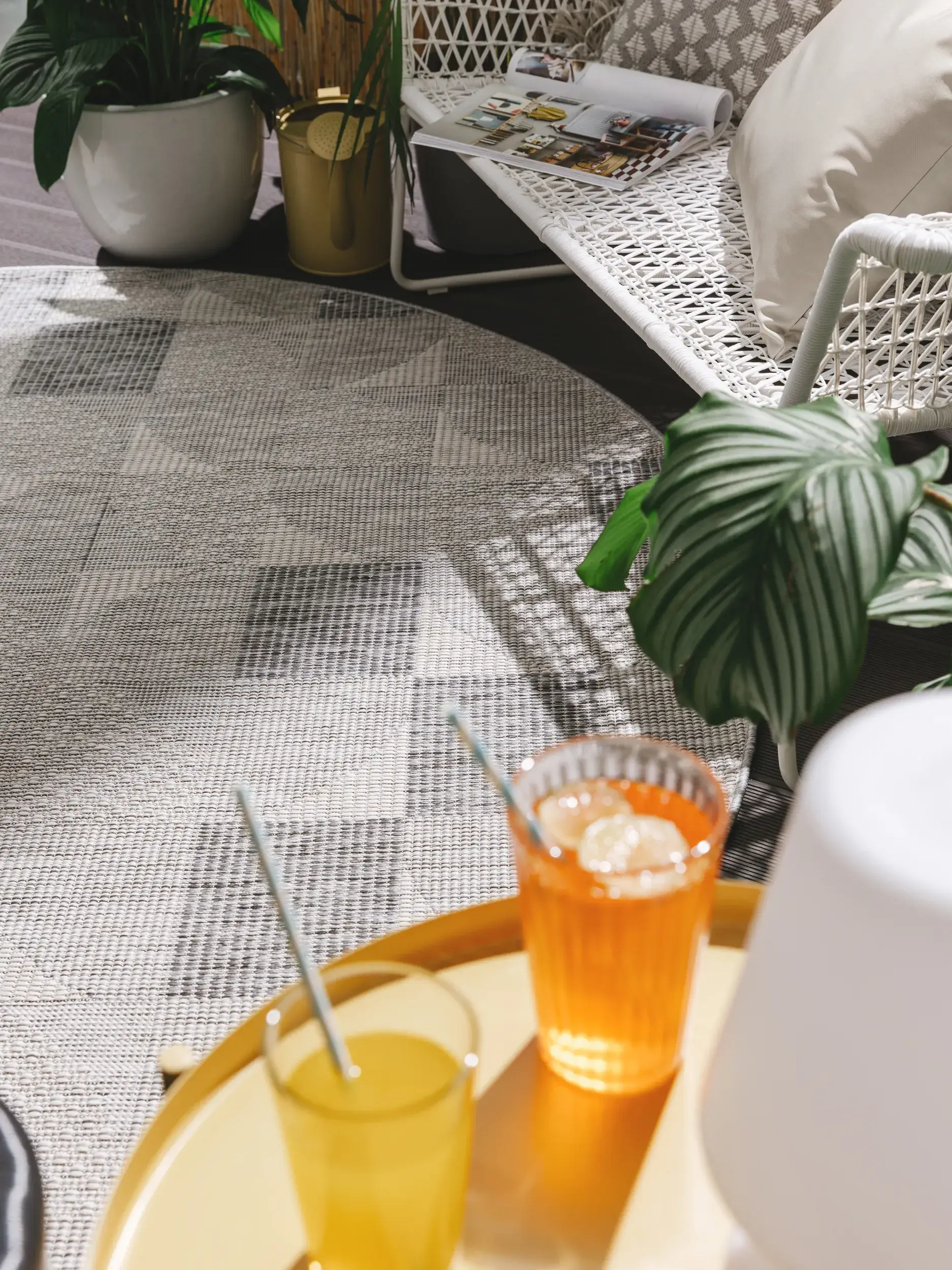 Rug made of 100% Polypropylen in Grey with a 100% Polypropylen high pile by benuta Nest