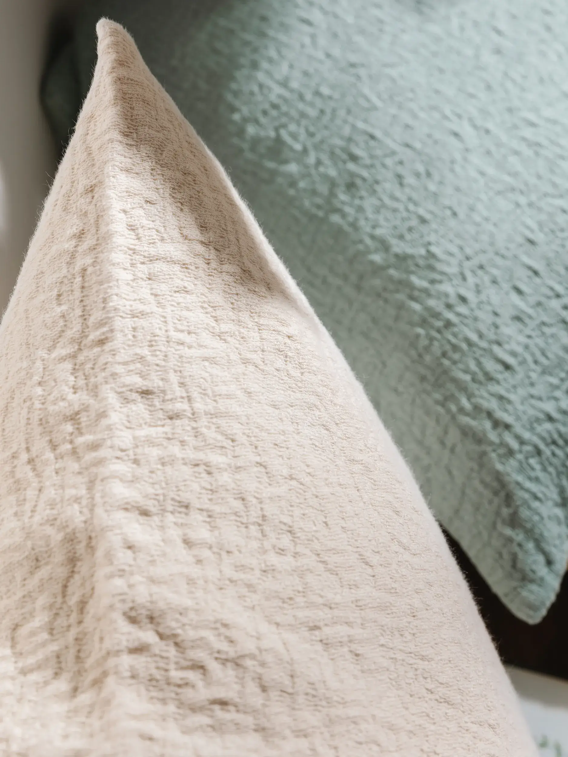 Örngott Carmo Creme med Enfärgad-design i 100% Bomull från benuta