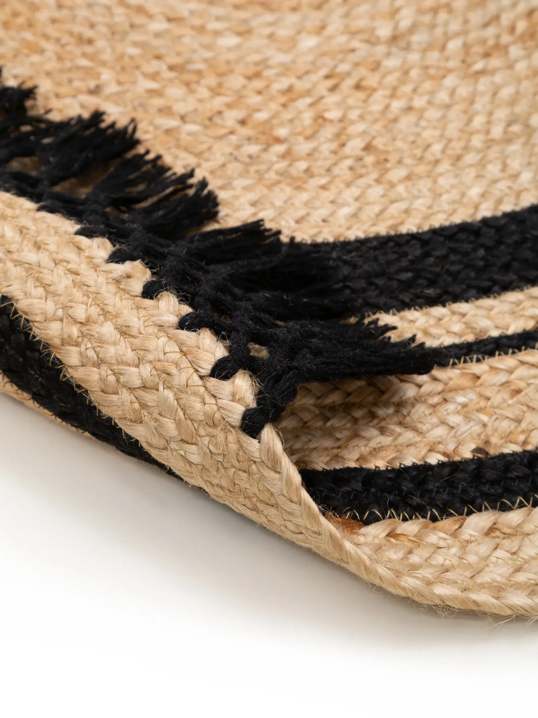 Rug made of 100% Jute in Brown with a 100% Jute high pile by benuta Pure