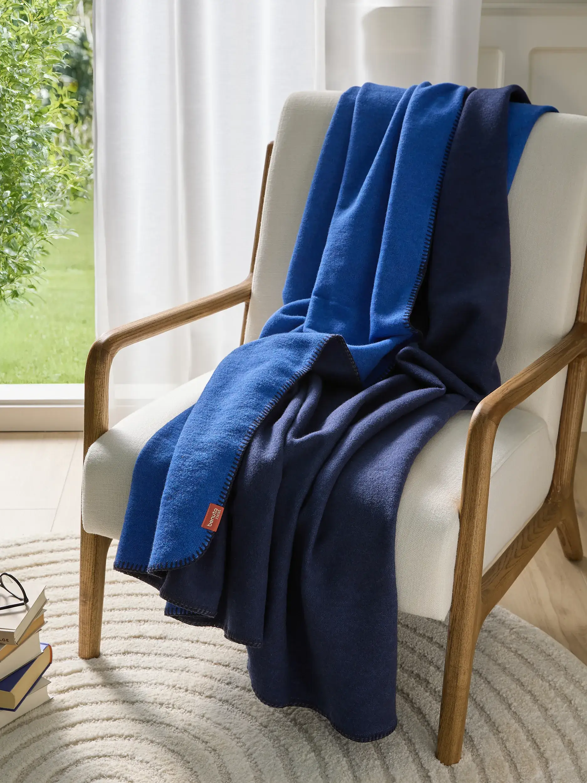 Tæppe Mona Blå fra benuta nest