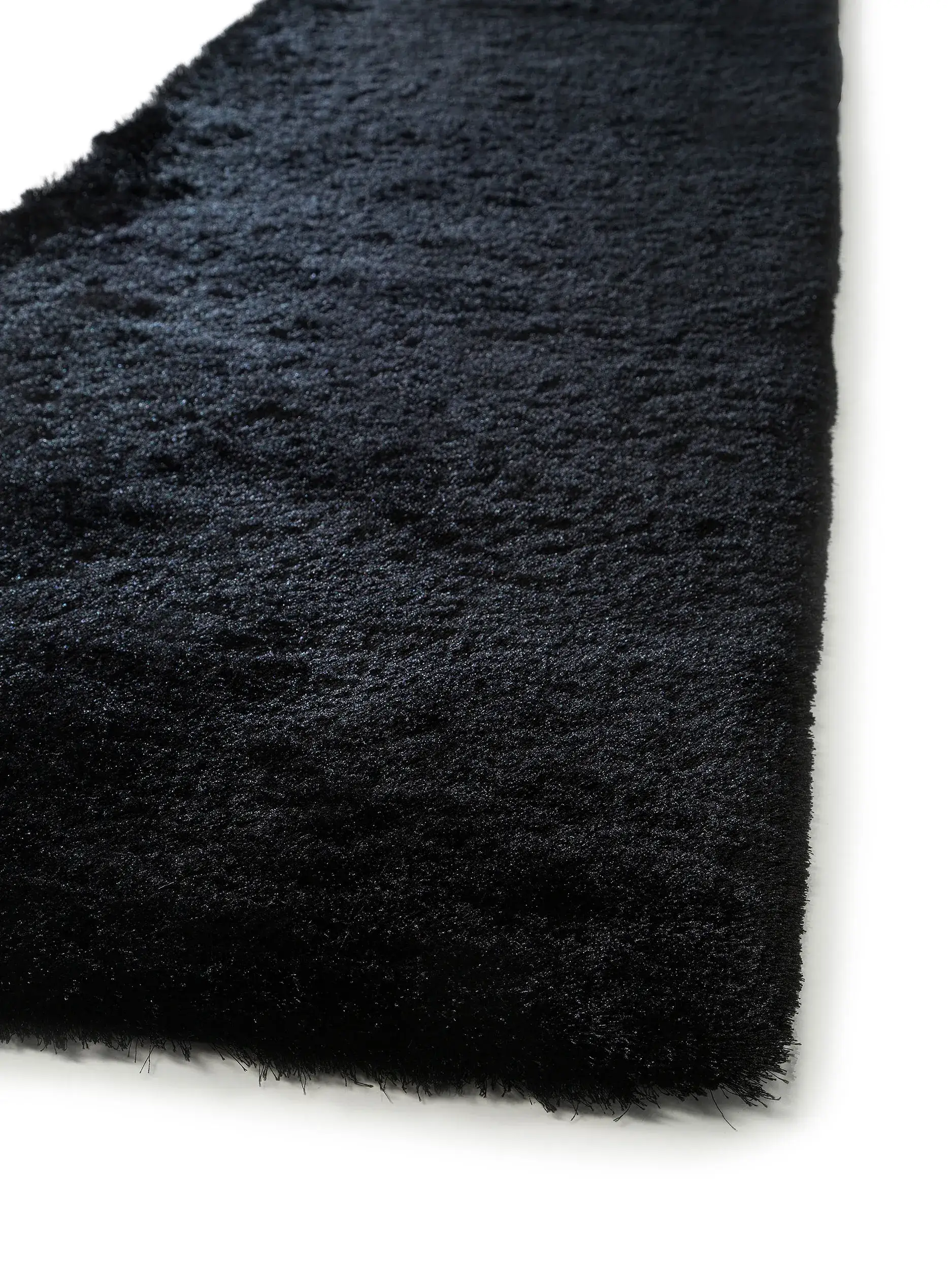 Tapis Whisper en 100% Polyester en Noir de benuta nest