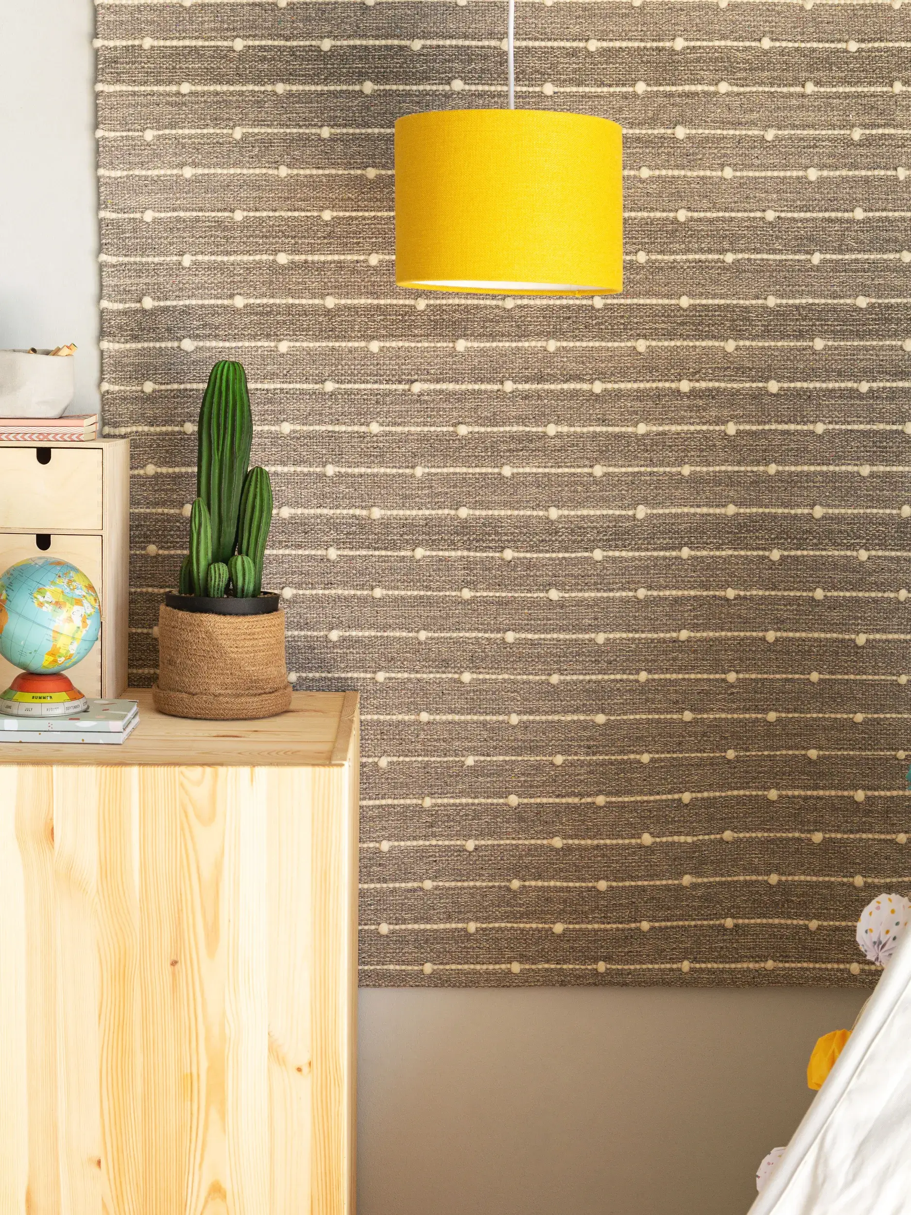 Rug made of 80% Baumwolle, 20% Wolle in Beige with a 80% Baumwolle, 20% Wolle high pile by Lytte