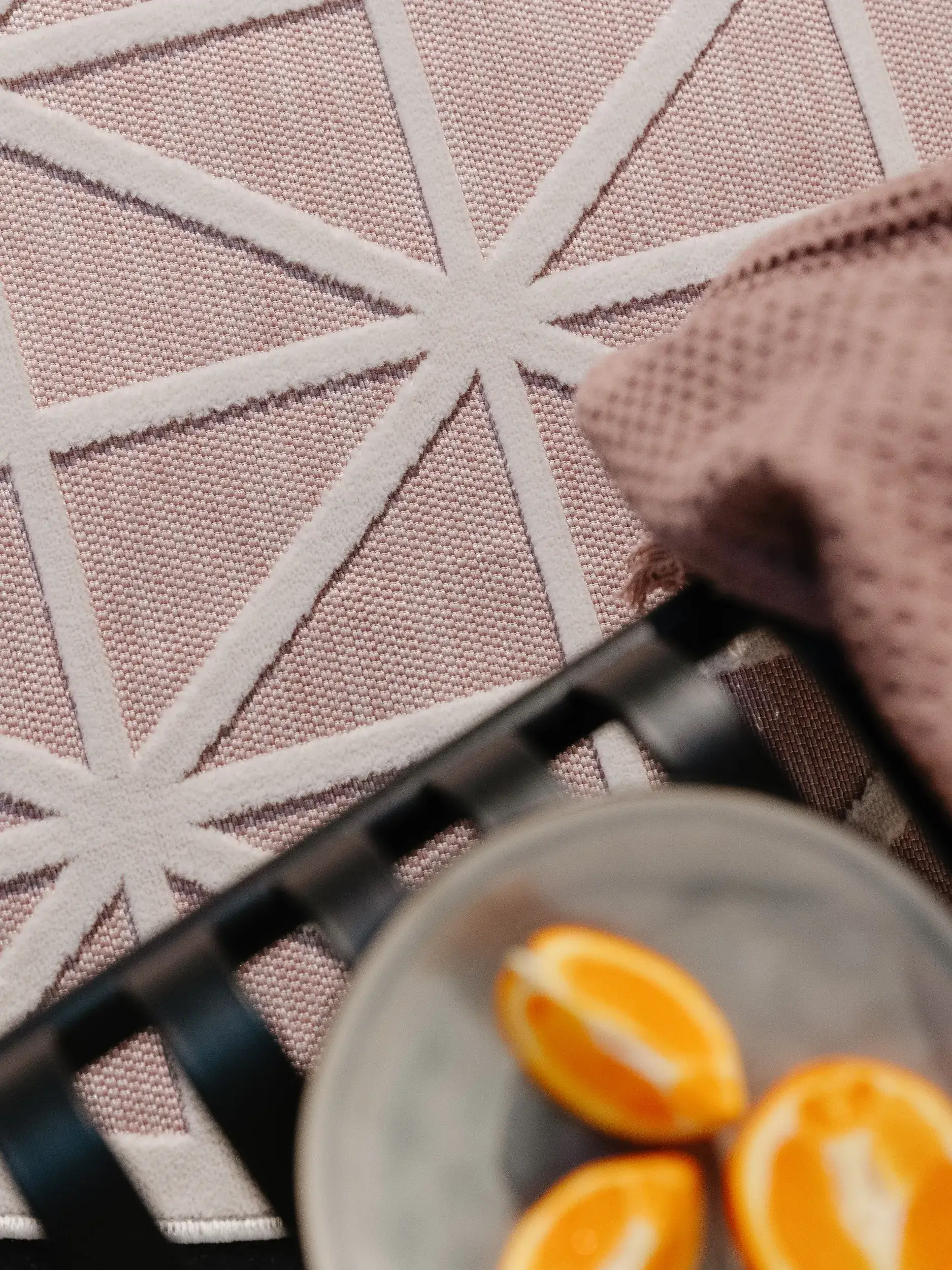 Rug made of 100% Polypropylen in Pink with a 100% Polypropylen high pile by benuta Pop