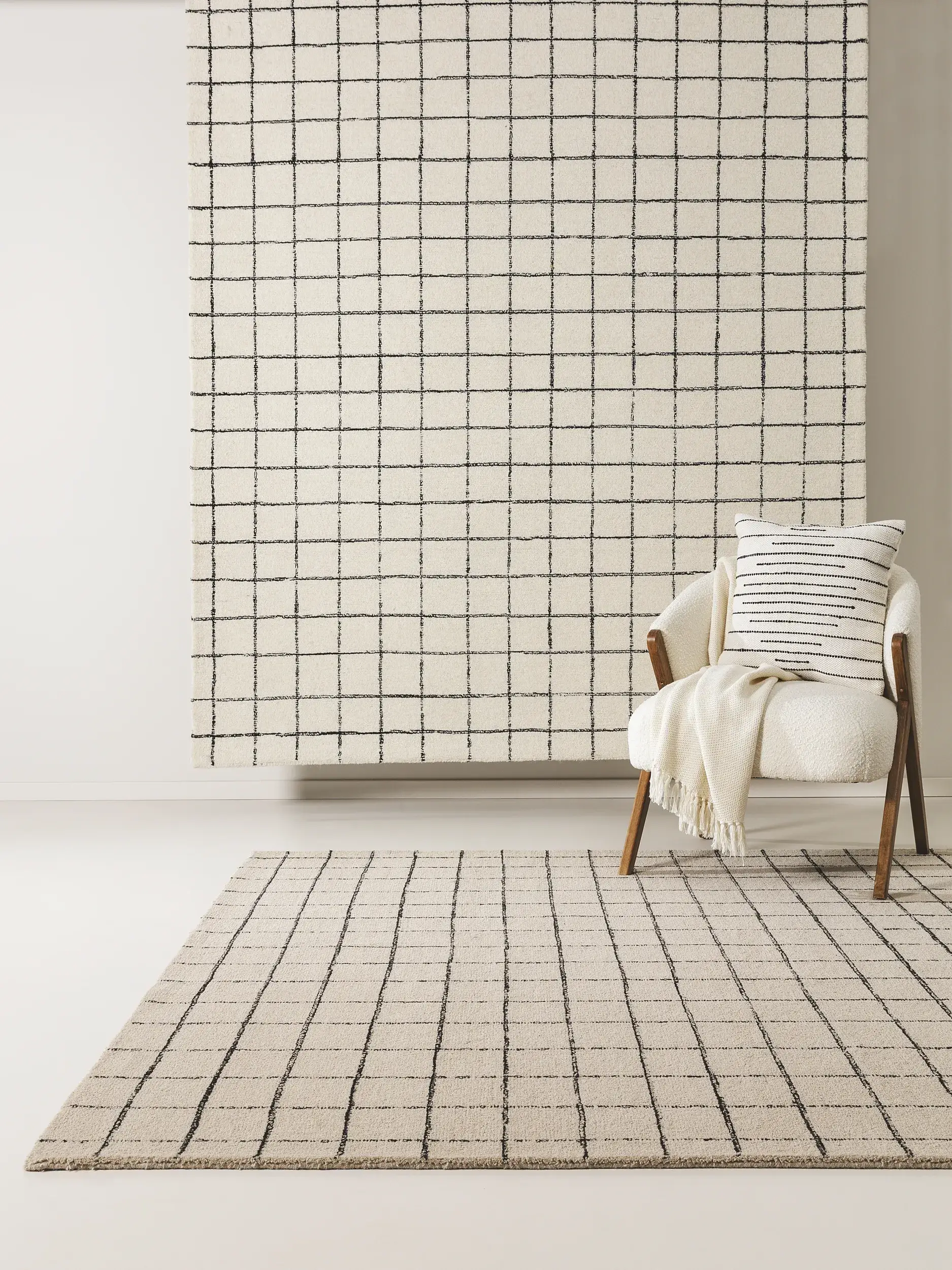 Teppich aus 100% Wolle in Taupe mit 100% Wolle hohem Flor von benuta Pop