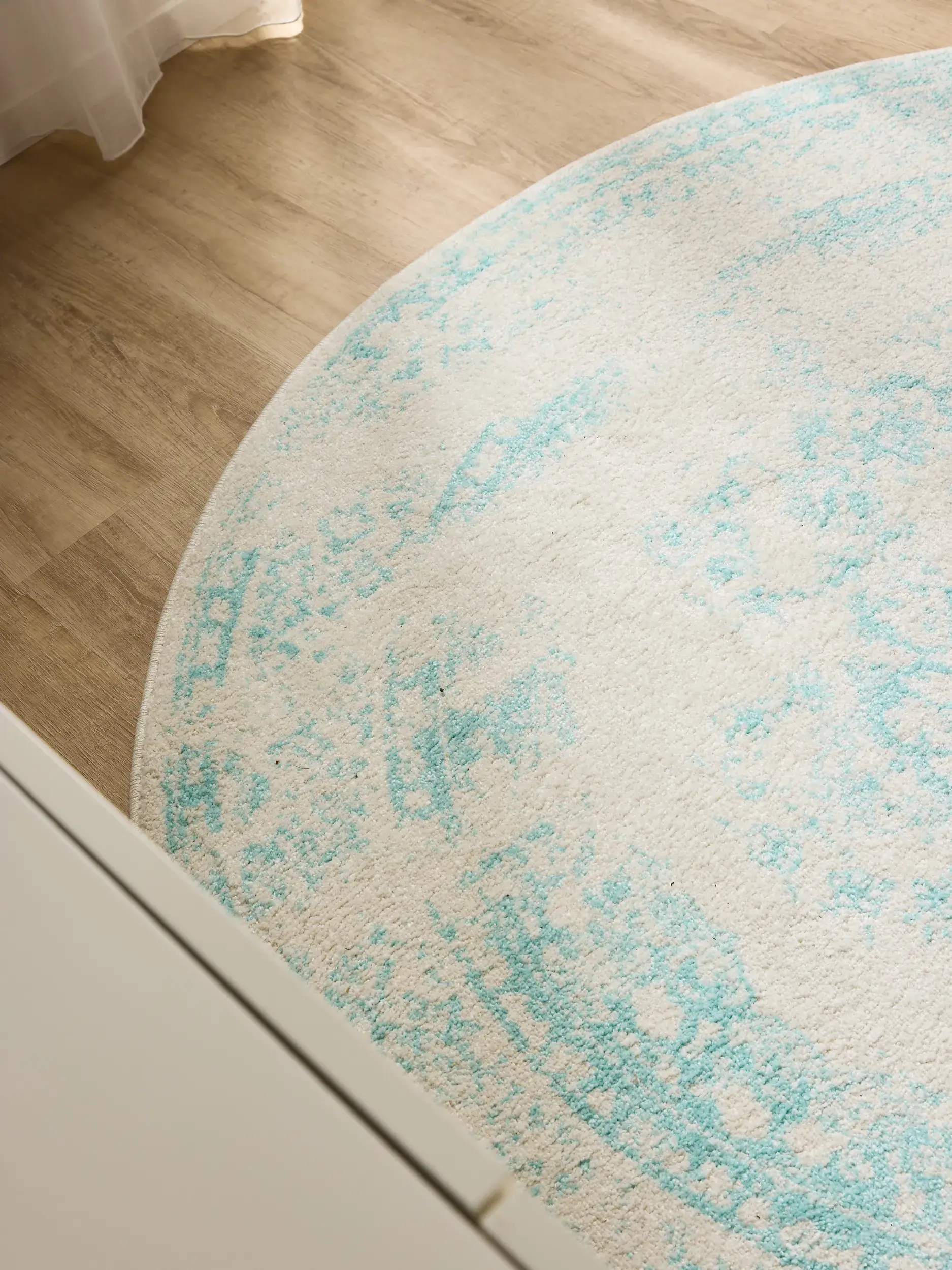 Rug made of 100% Polypropylen in Beige with a 100% Polypropylen high pile by benuta Basic