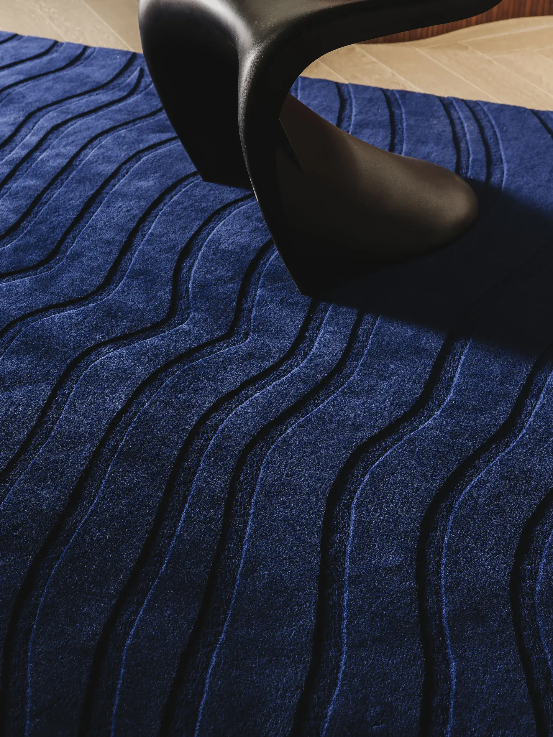 Alfombra de 100% Lana (de Nueva Zelanda) en Azul con un pelo de {{Placeholder_Pile Height}} de altura de benuta Finest