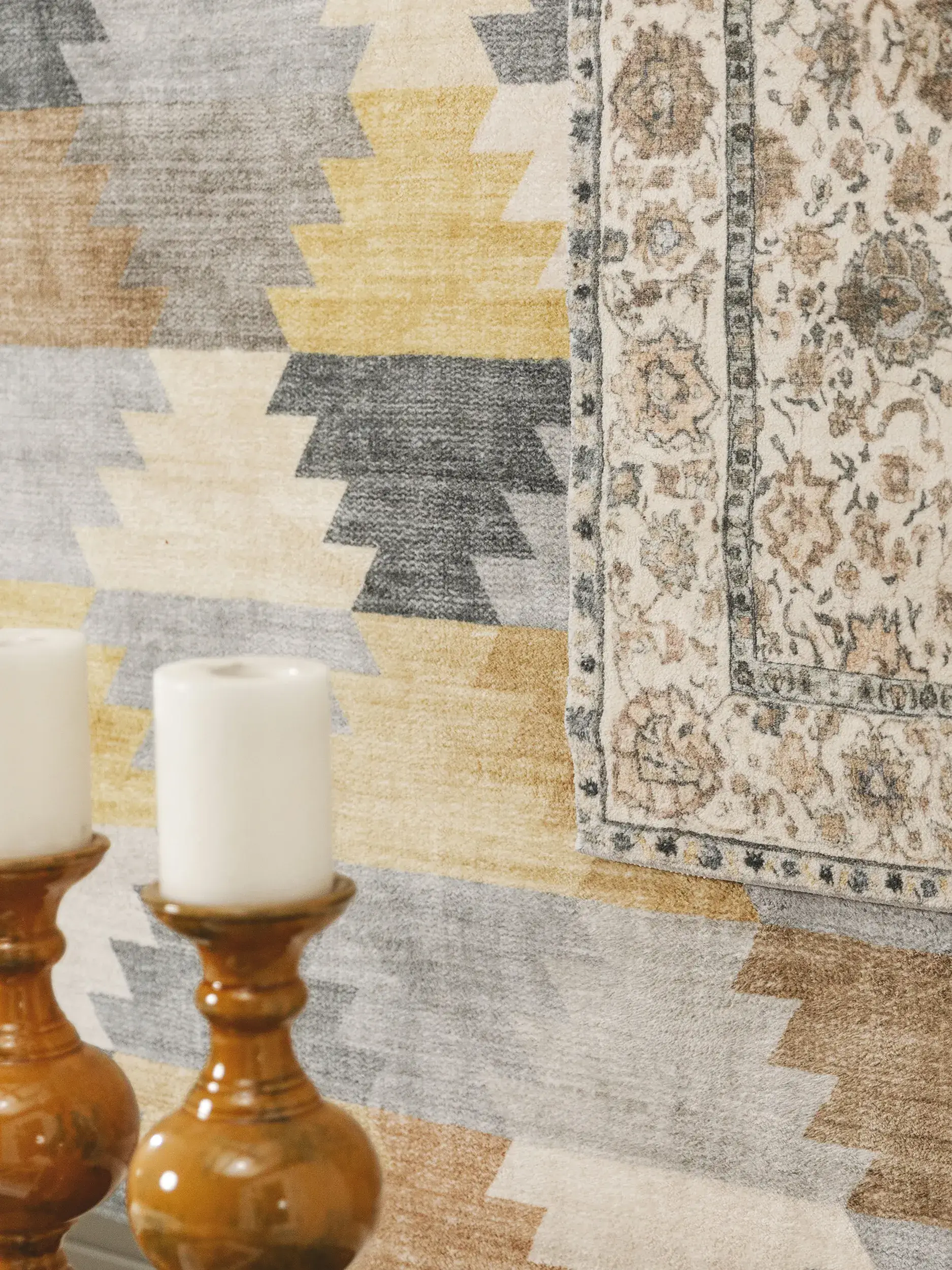 Tapijt van 100% Polyester in Beige met een 100% Polyester hoge pool van benuta POP