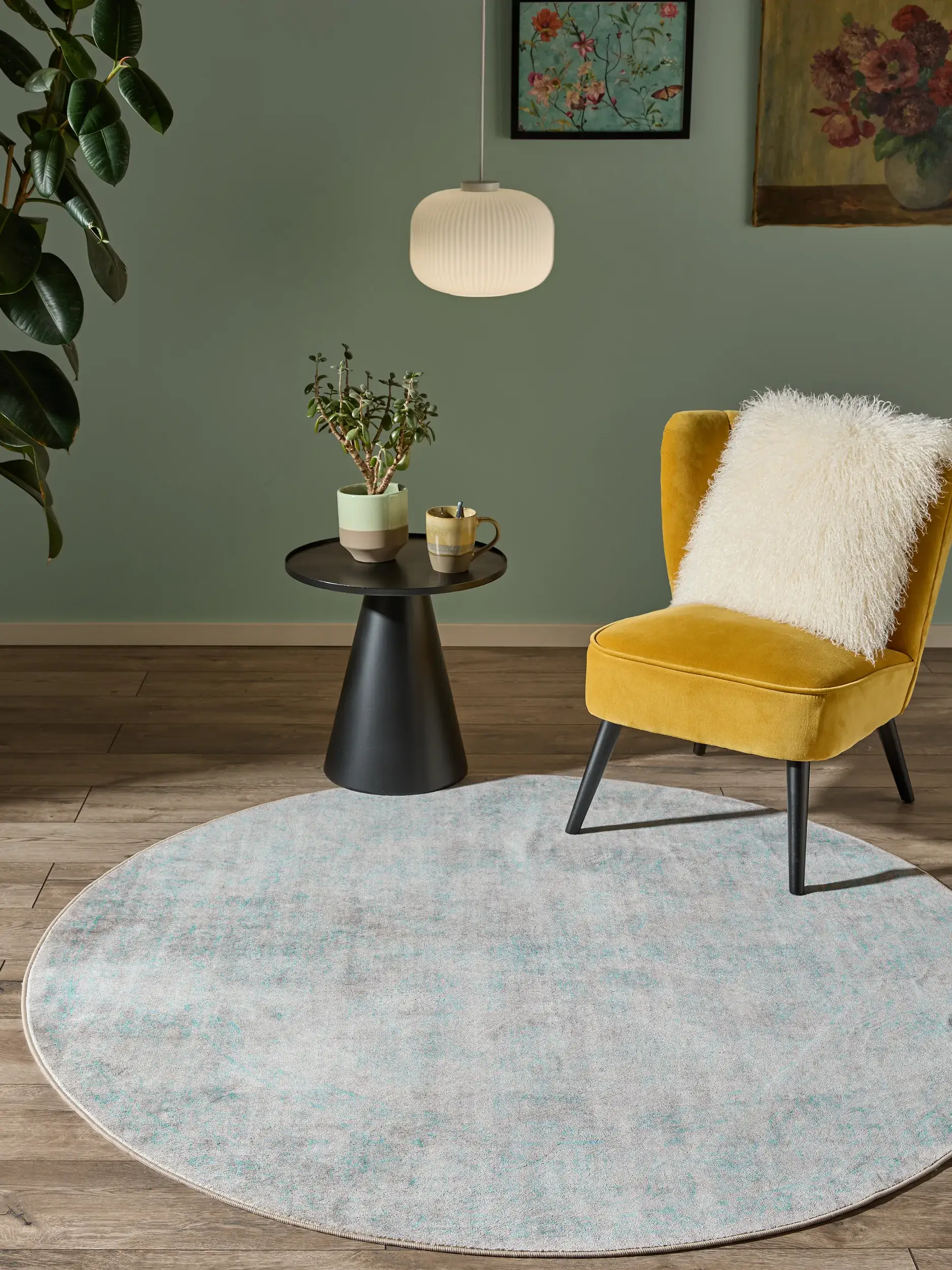 Rug made of 100% Polyester in Grey with a 100% Polyester high pile by benuta Nest