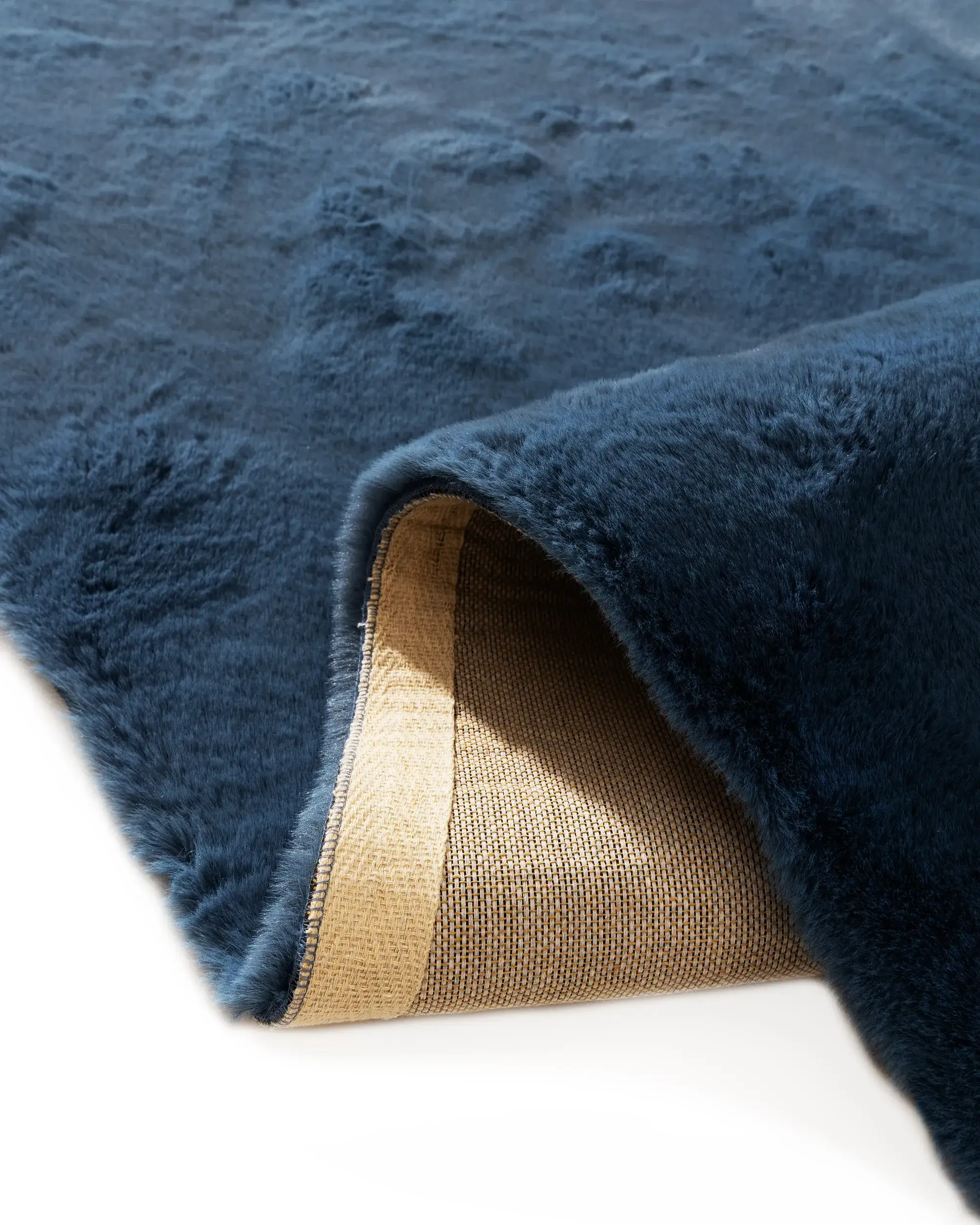 Teppich aus 100% Polyester in Blau mit 100% Polyester hohem Flor von benuta Pop