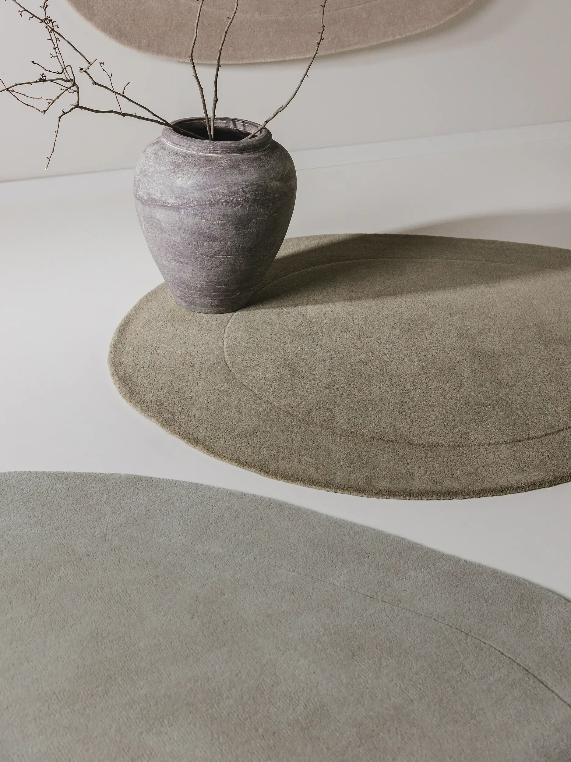 Teppich Shape aus 100% Wolle in  von benuta Pure