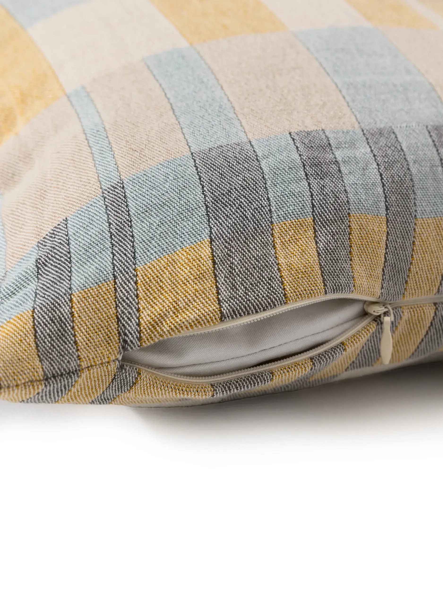 Kissenbezug Nico Multicolor/Gelb im Design Geometrisch aus 100% Baumwolle von benuta Pop