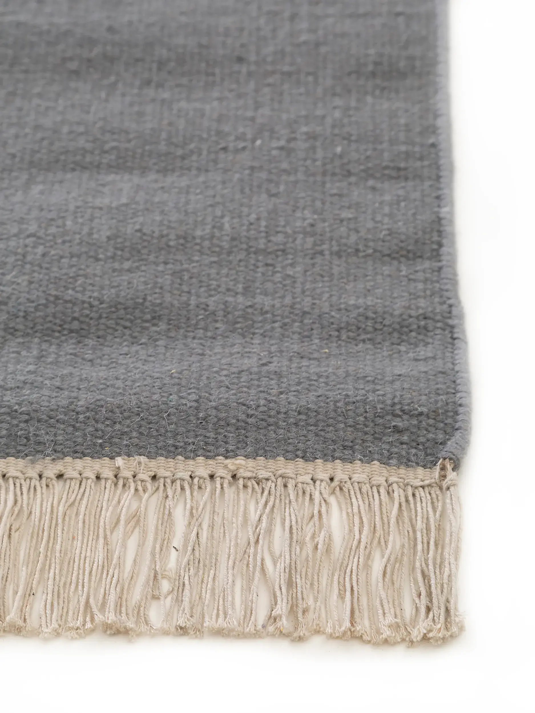 Rug made of 80% Wolle, 20% Baumwolle in Grau with a 80% Wolle, 20% Baumwolle high pile by benuta Pop
