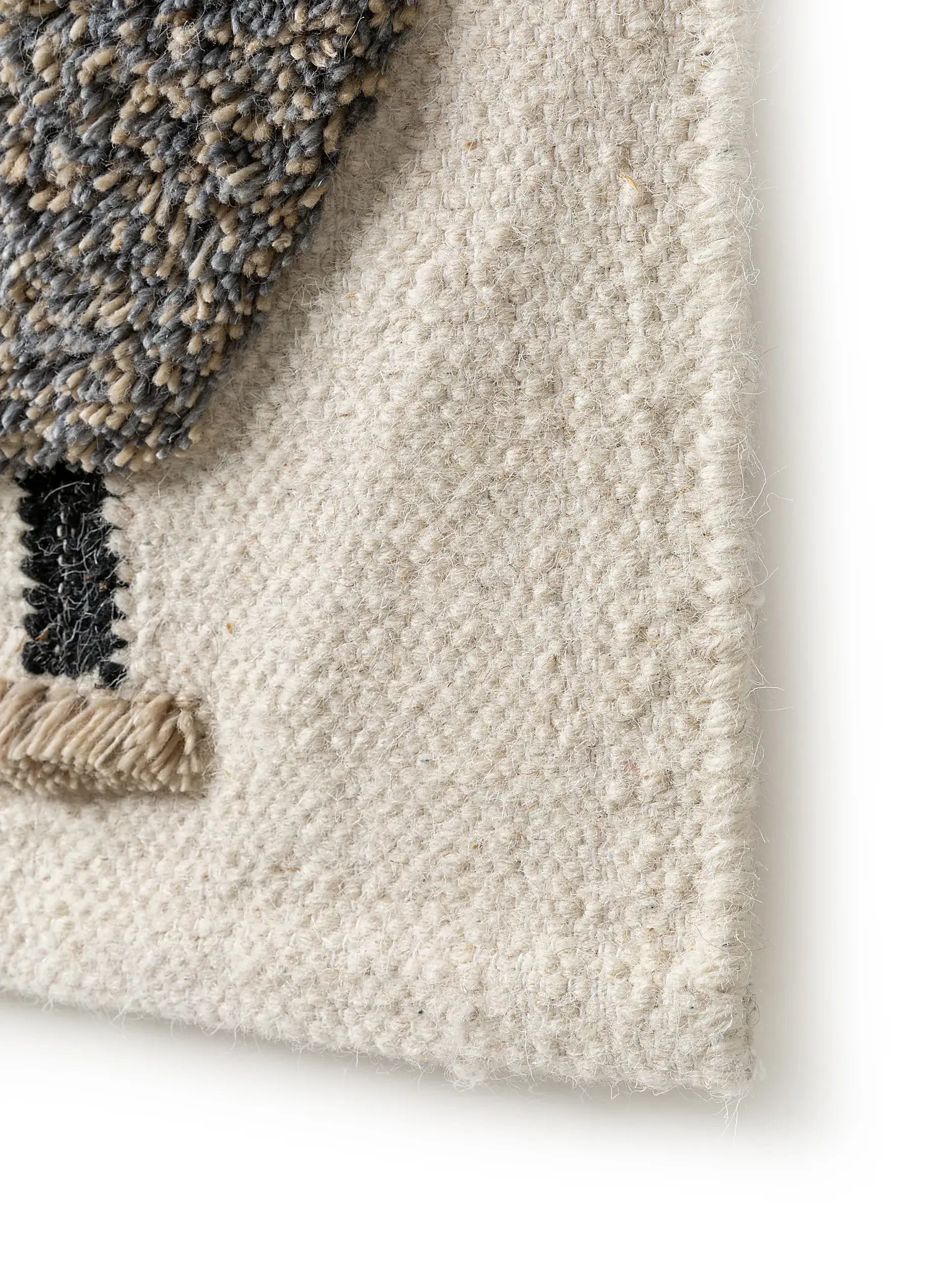 Wanddeko Shawn Ivory im Design Tiermotive aus 80% Wolle, 20% Polyester von Lytte