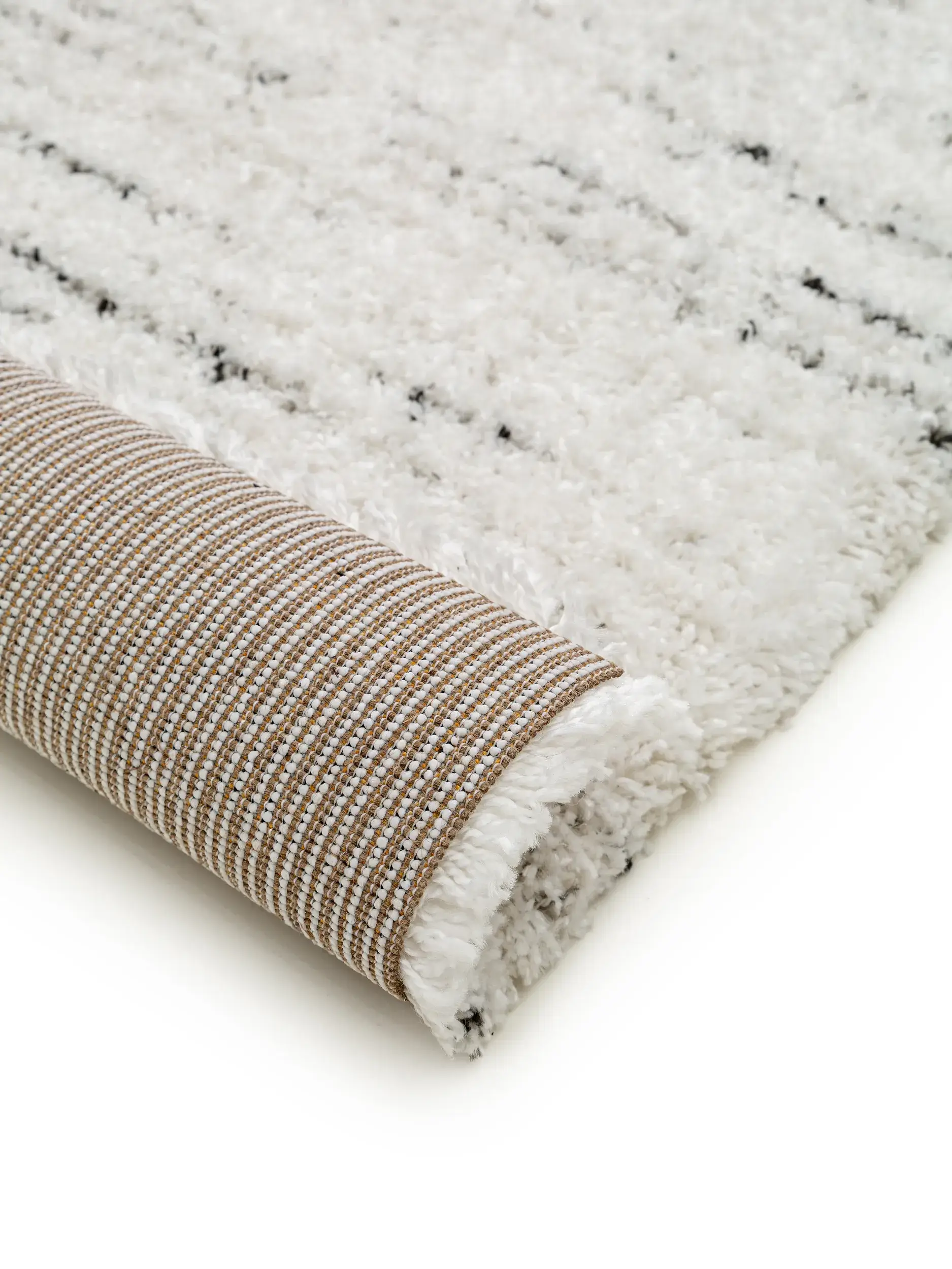 Matta av 100% Polypropen i Beige med 100% Polypropen hög lugg från benuta nest