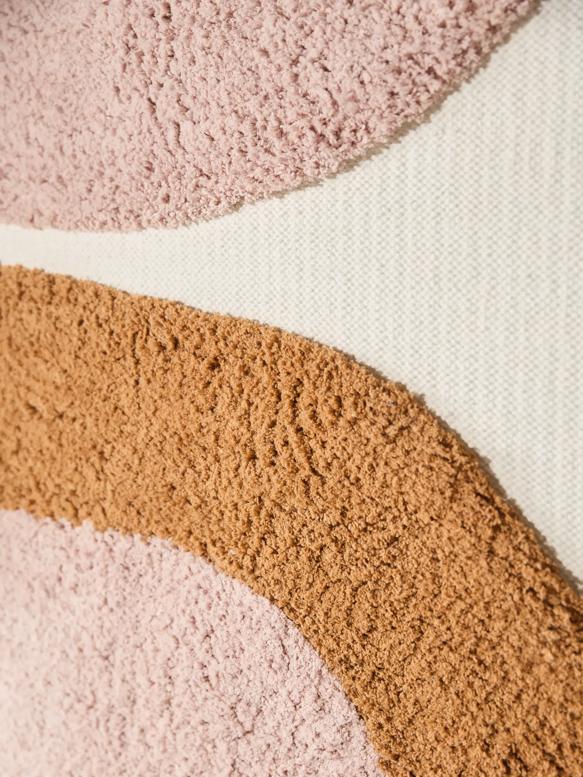 Teppich aus 100% Bio Baumwolle in Rosa mit 100% Bio Baumwolle hohem Flor von Lytte