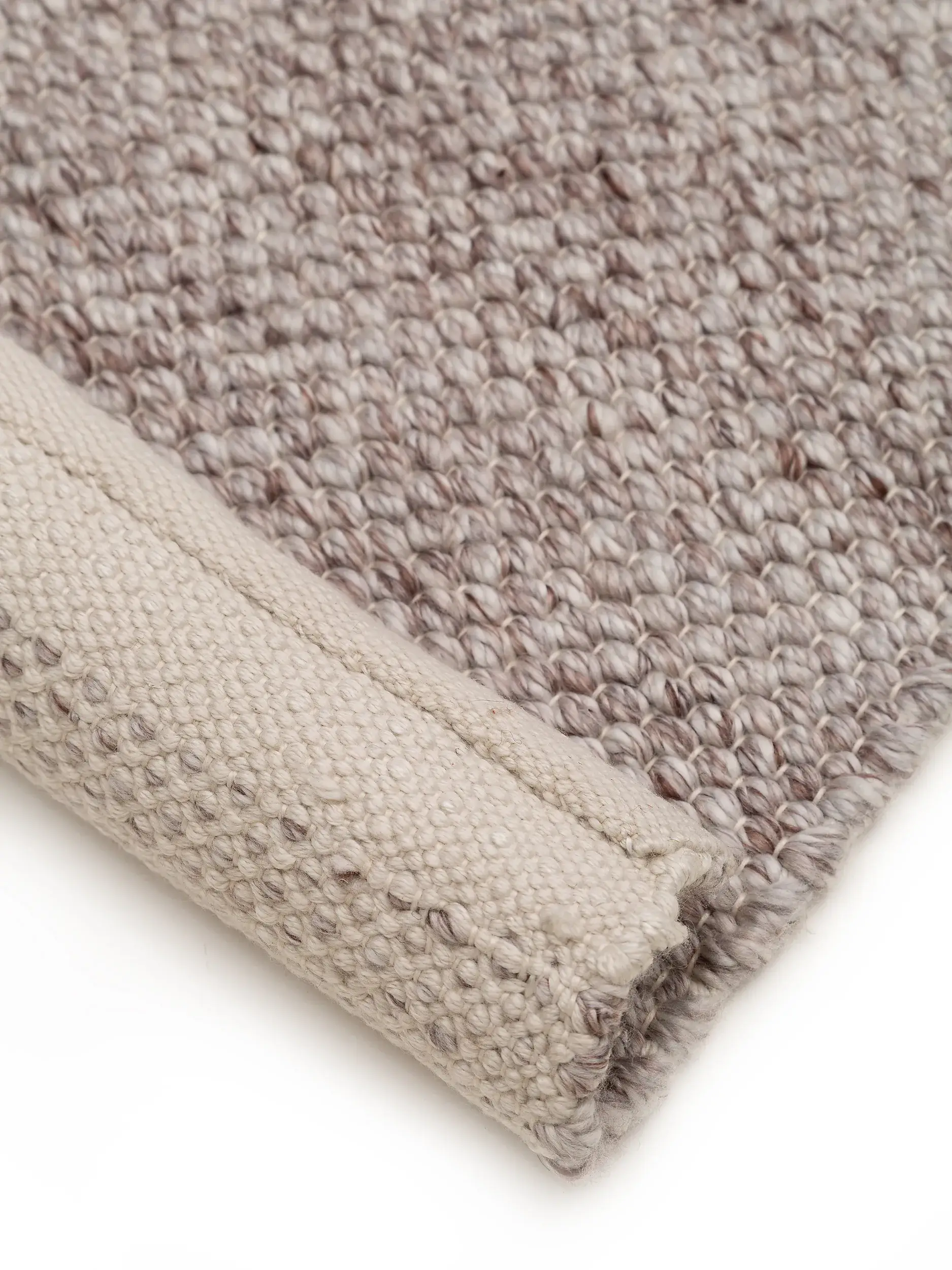 Alfombra de 100% Poliéster (PET reciclado) en Beige con un pelo de {{Placeholder_Pile Height}} de altura de benuta pure