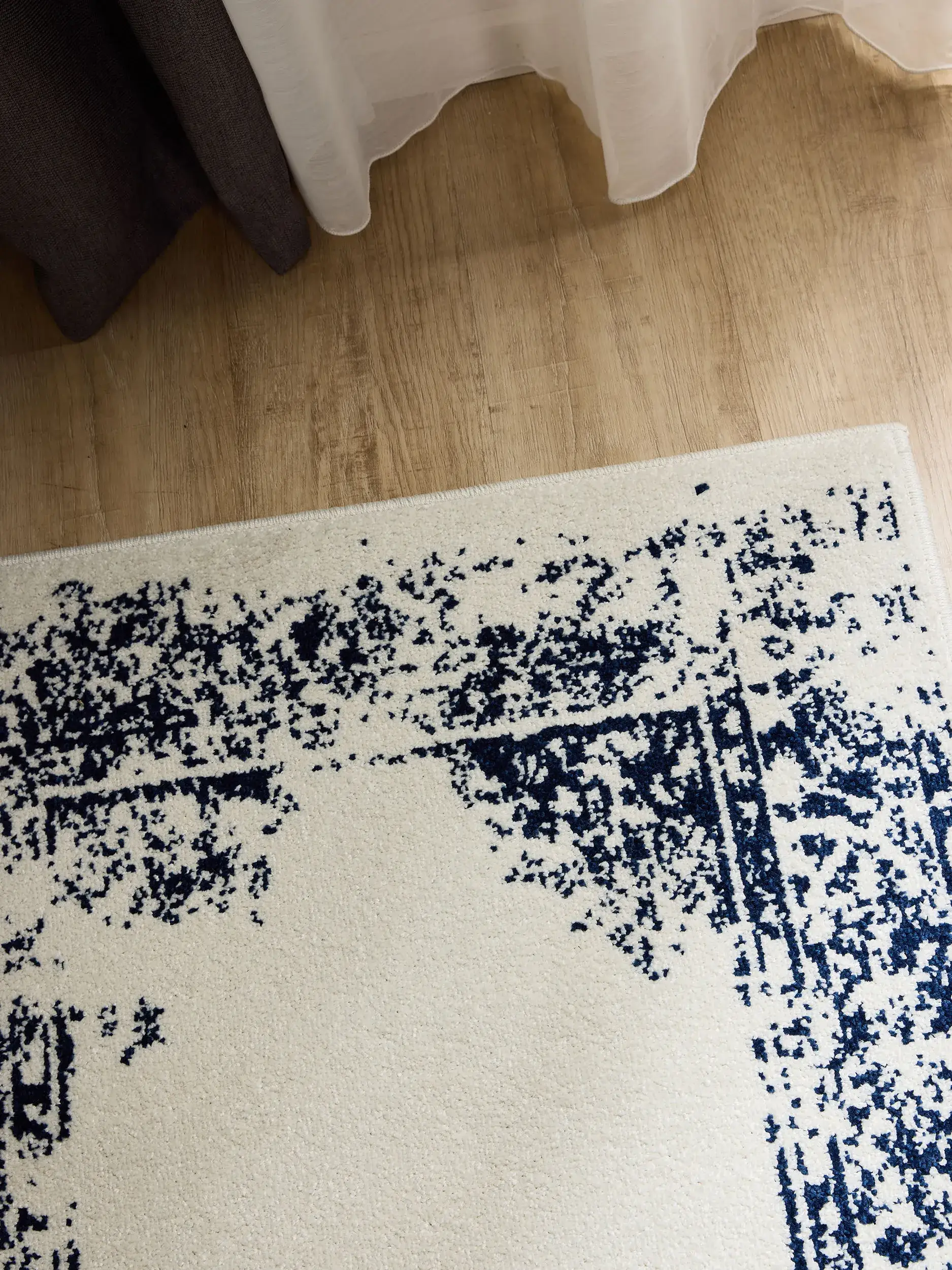 Tæppe Sia af 100% Polypropylen i Blå fra benuta Basic