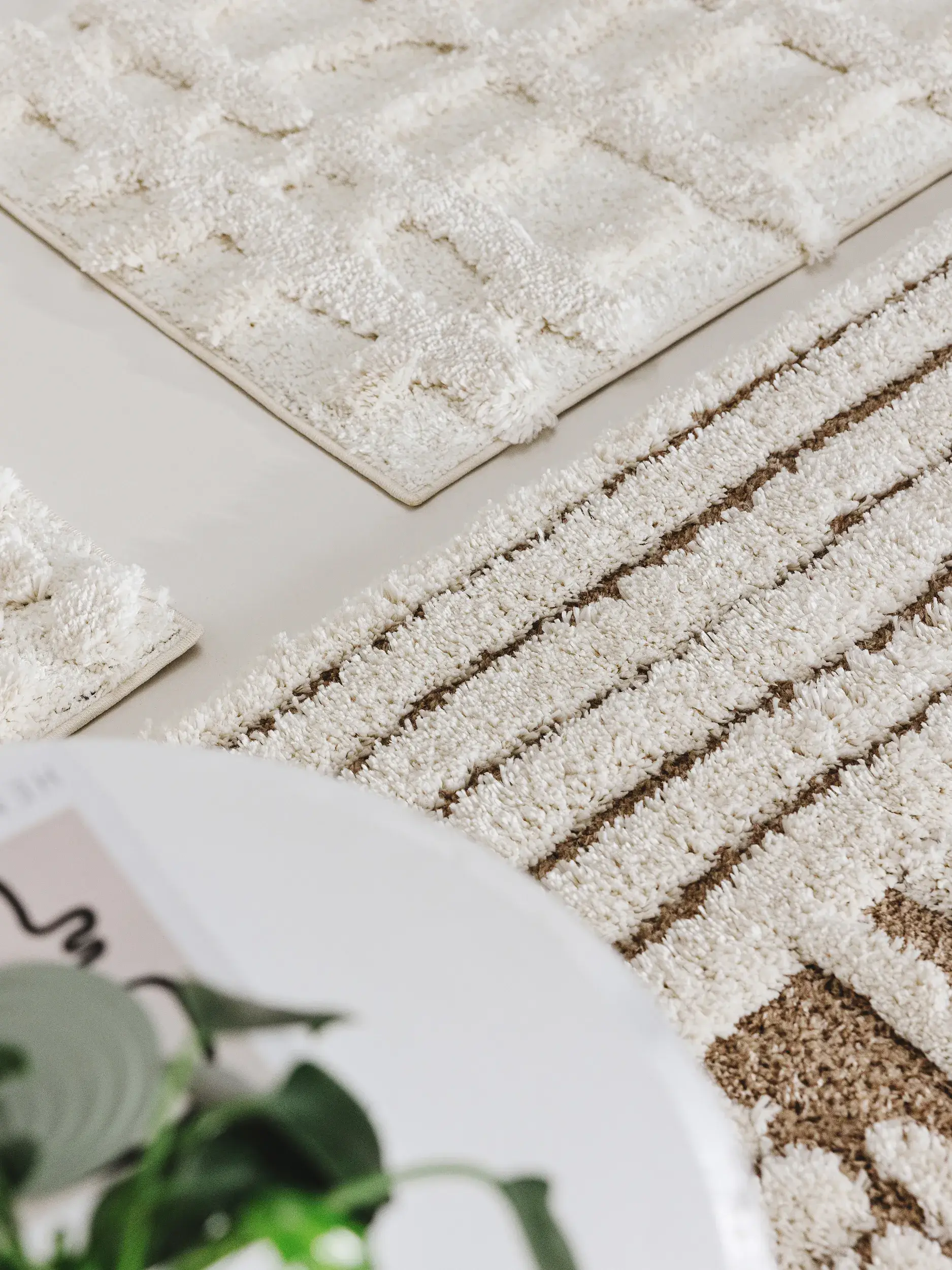 Teppich aus 80% Polypropylen, 20% Polyester in Beige mit 80% Polypropylen, 20% Polyester hohem Flor von benuta Pop