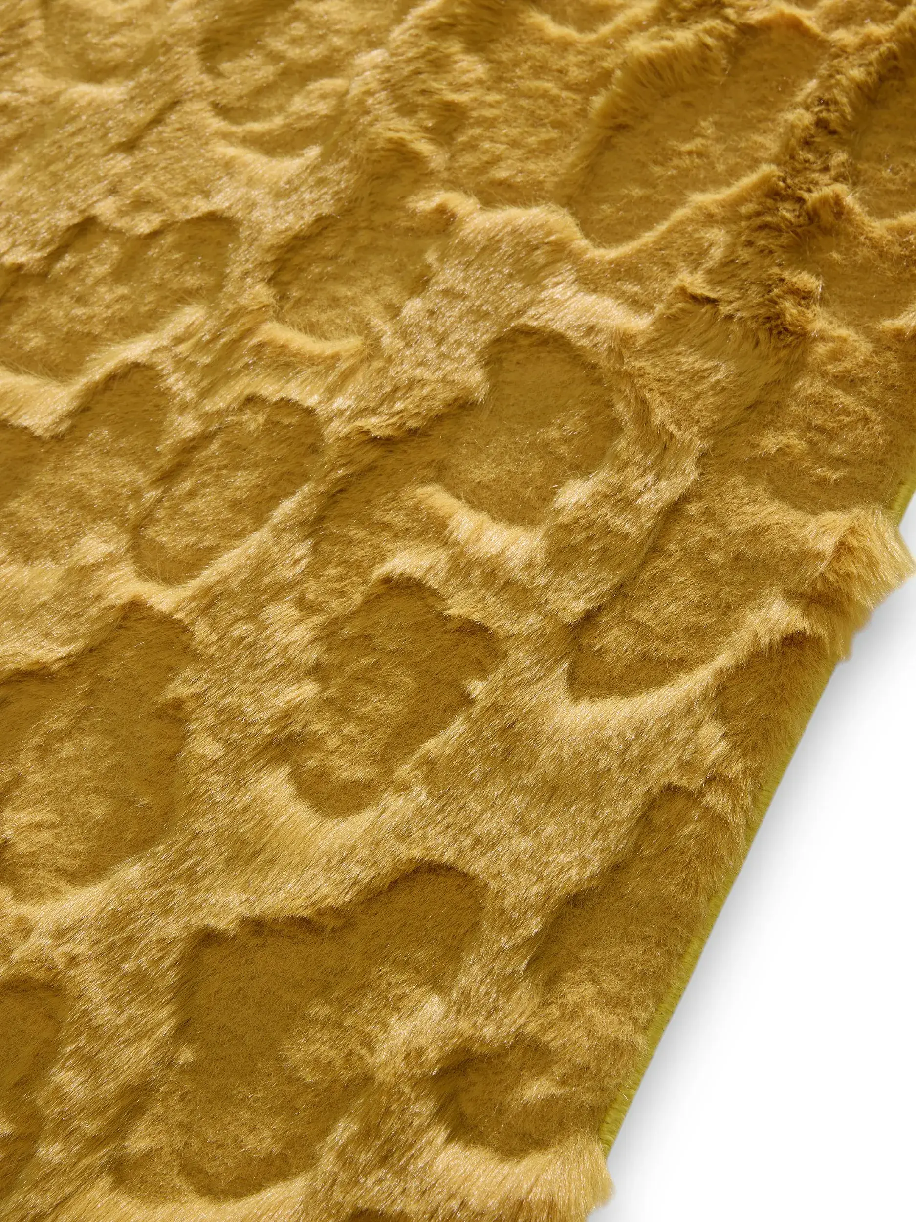 Rug made of 100% Polyester in Yellow with a 100% Polyester high pile by benuta Pop