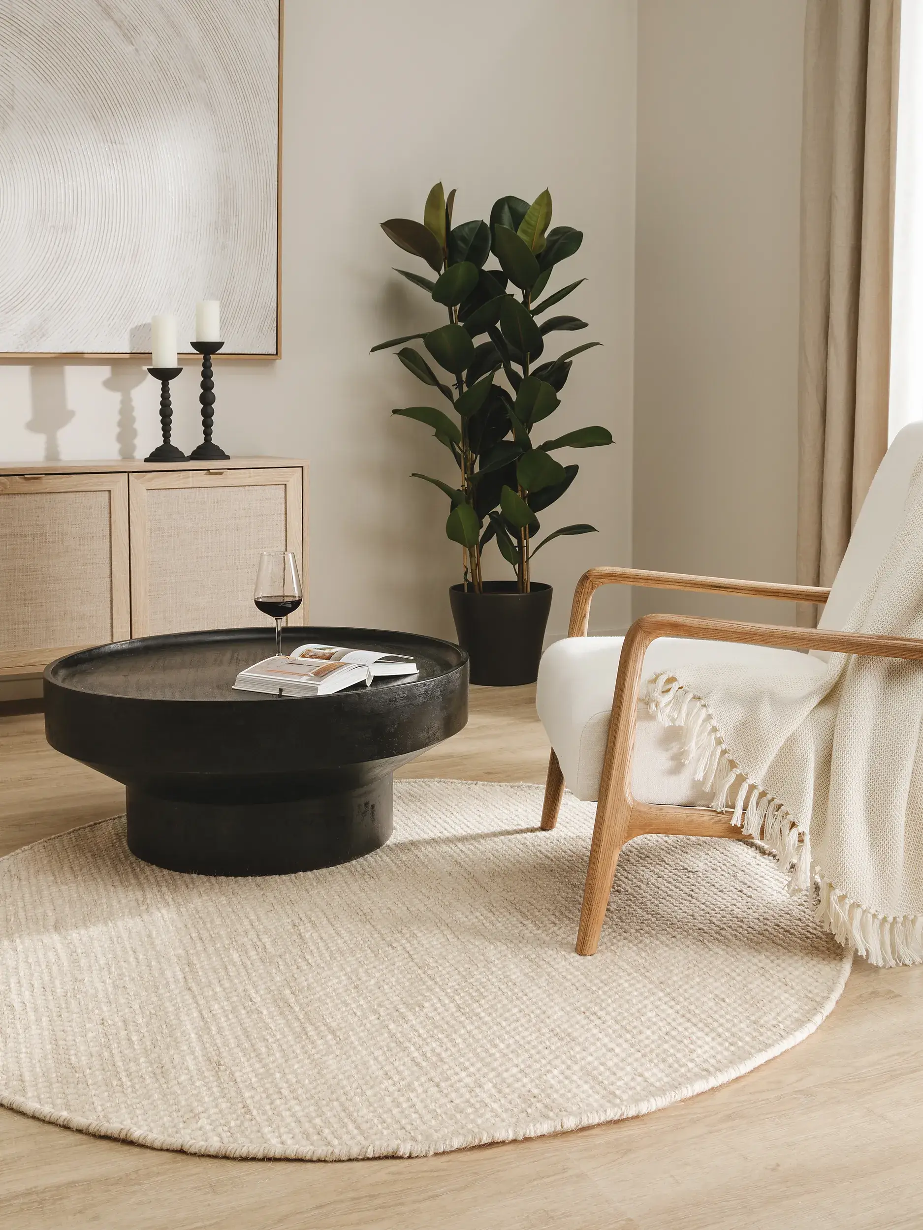 Rug made of 80% Wolle, 20% Baumwolle in Beige with a 80% Wolle, 20% Baumwolle high pile by benuta Pure