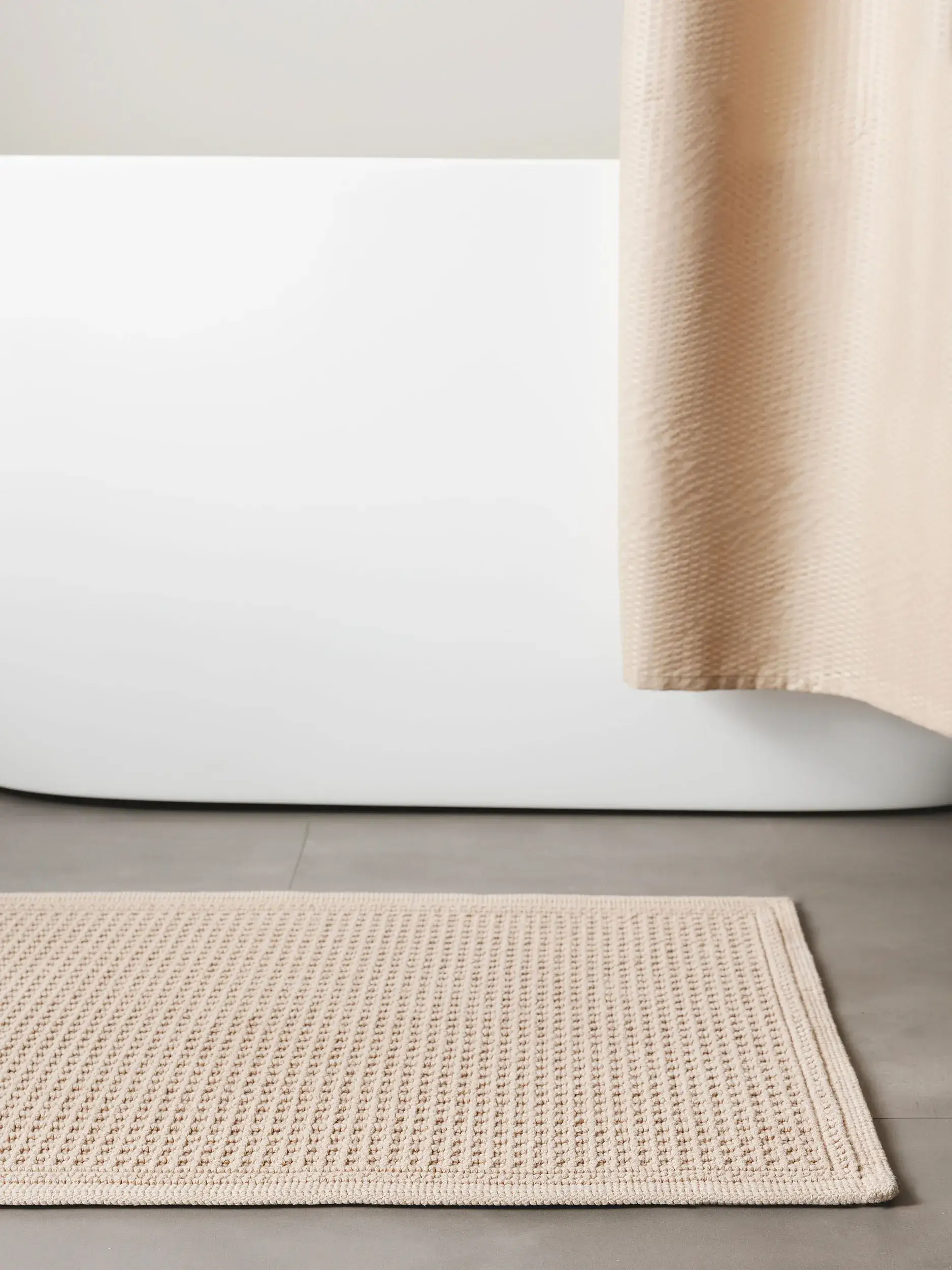 Badematte Jojo Beige Einfarbig-suunnittelussa, valmistettu 100% Baumwolleista, benuta Nestin toimesta