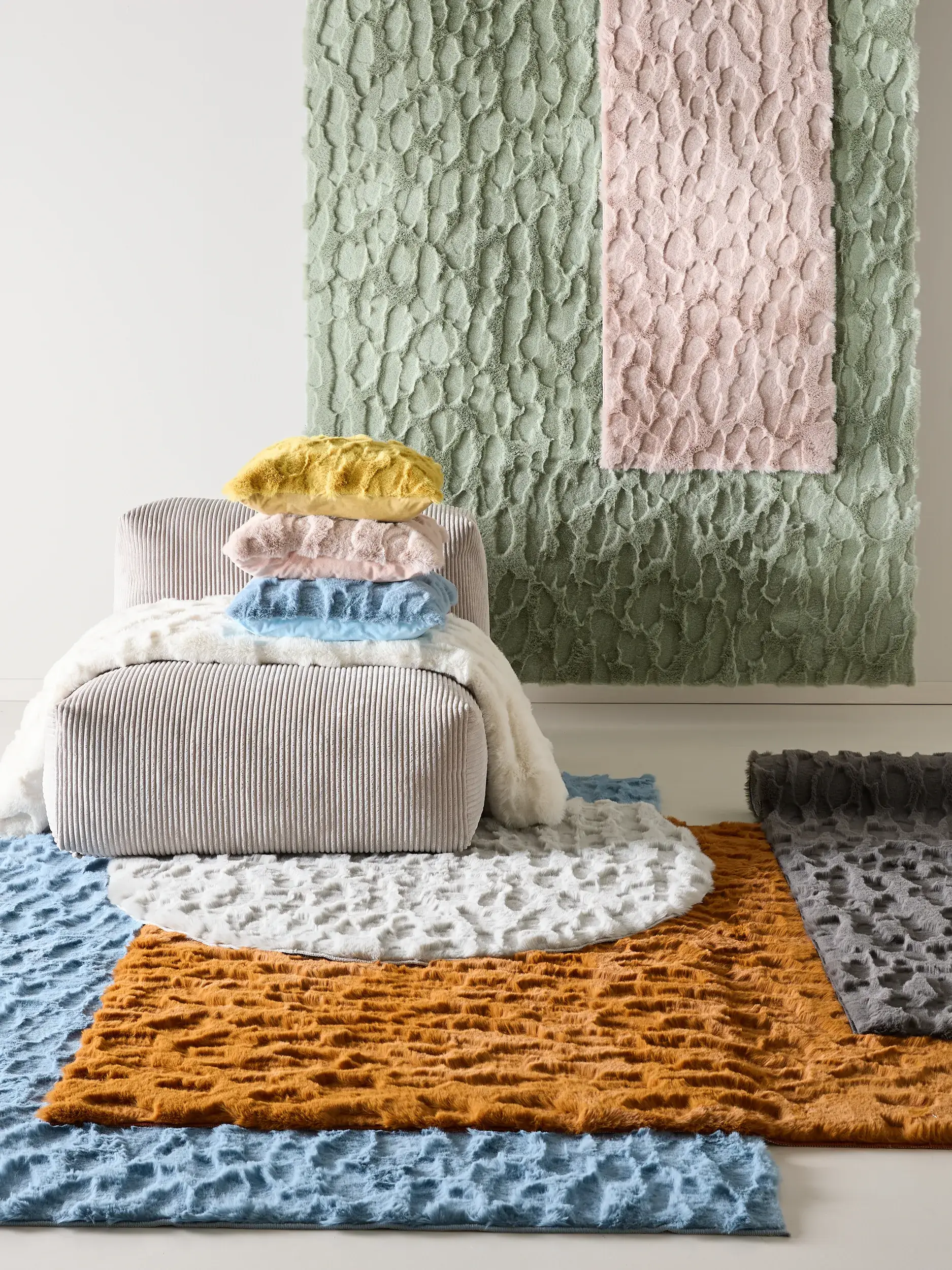 Decke Immy Anthrazit im Design  aus  von benuta Pop