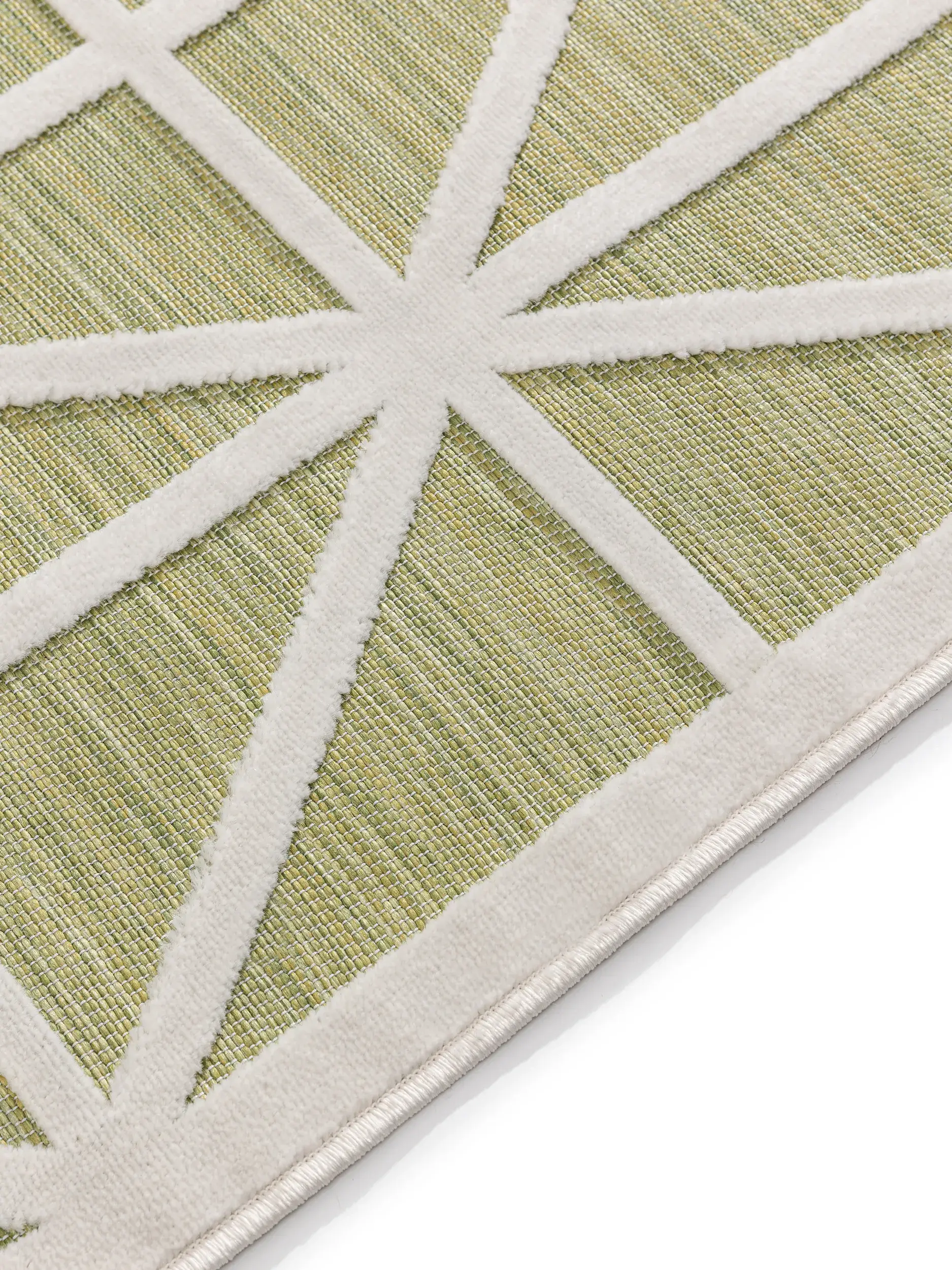 Tappeto di 100% Polipropilene in Verde con pelo alto 100% Polipropilene da benuta POP